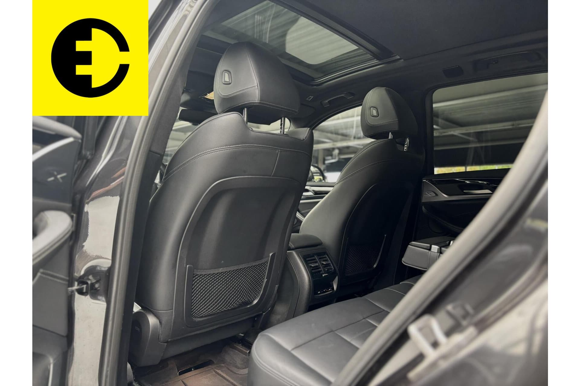 BMW iX3 | 96% SOH | Pano dak | Stoelverwarming | Elektrische trekhaak – foto 9