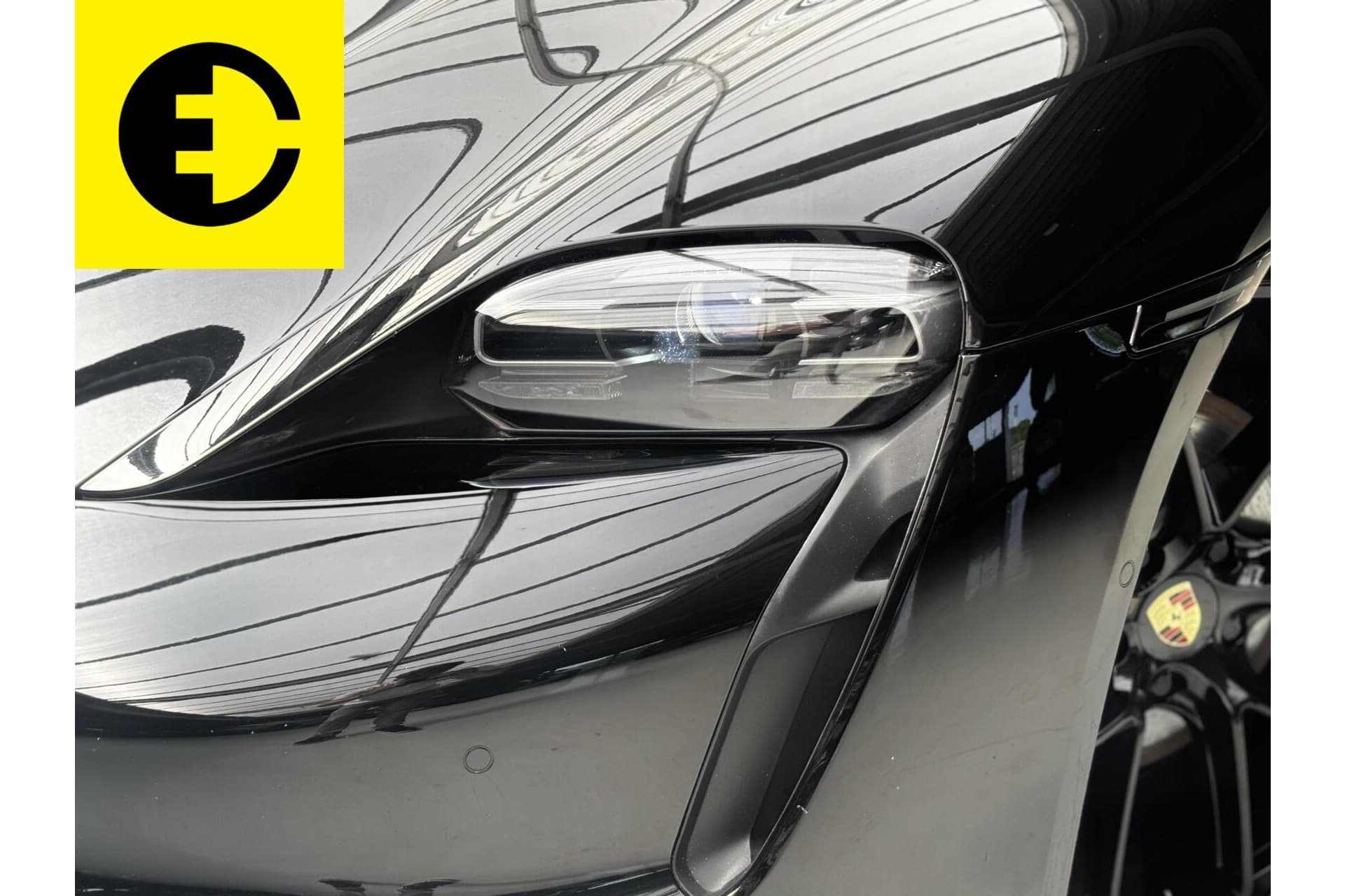 Porsche Taycan 4S 79 kWh | Sportchrono | Pano | Dual view | turbo GT velgen – foto 3