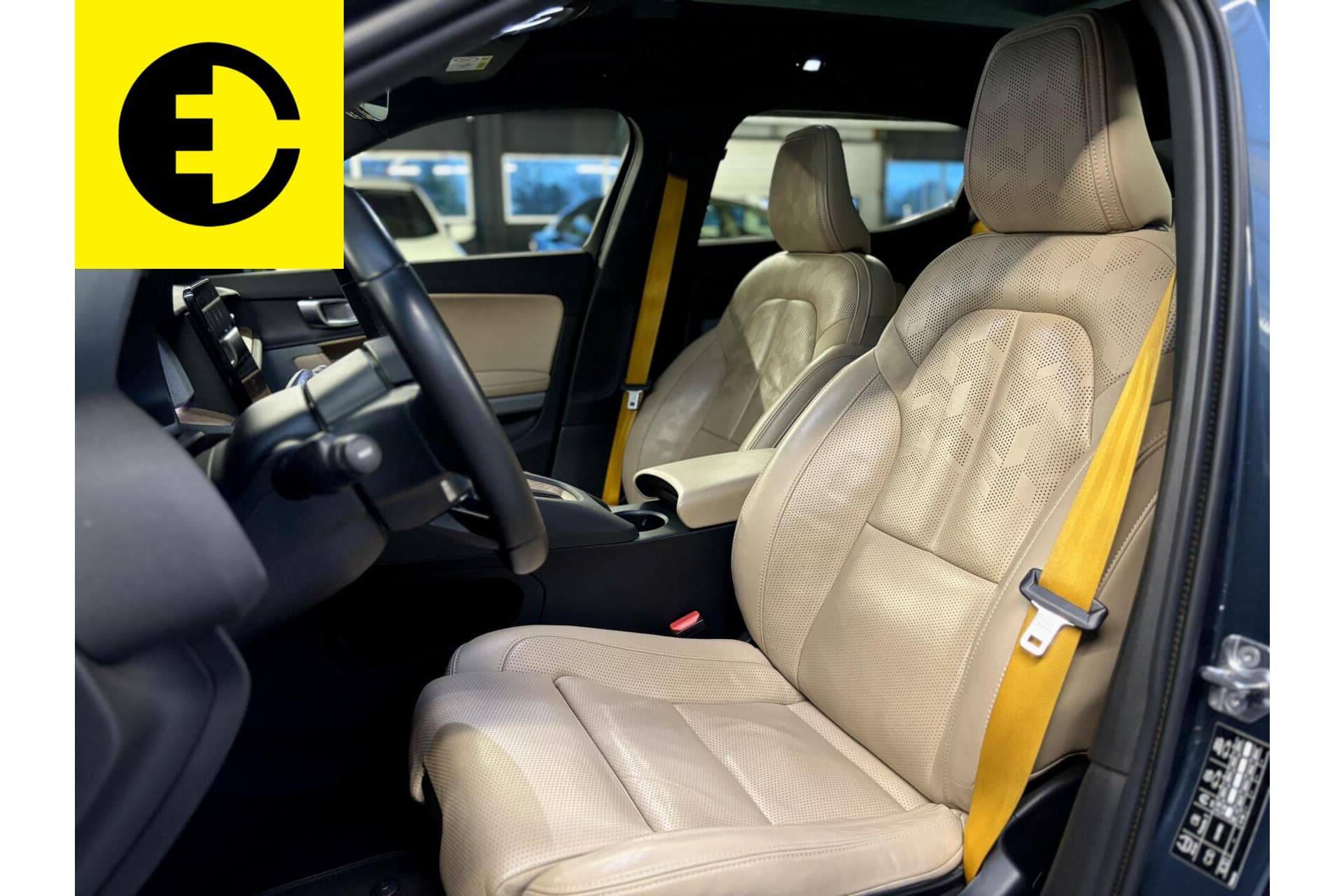 Polestar 2 Long Range Dual Motor Launch Edition 78kWh | Elektrische Trekhaak | Stoelverwarming | Glazen dak – foto 4