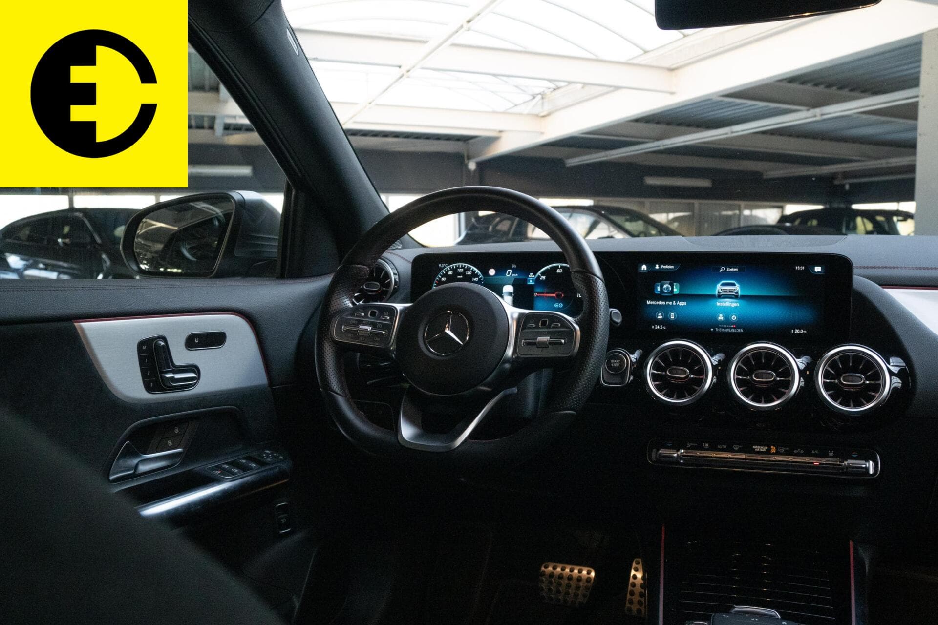 Mercedes-Benz EQA 250 Luxury Line 67 kWh | AMG line | SOH 98% | Stoelverwarming – foto 7