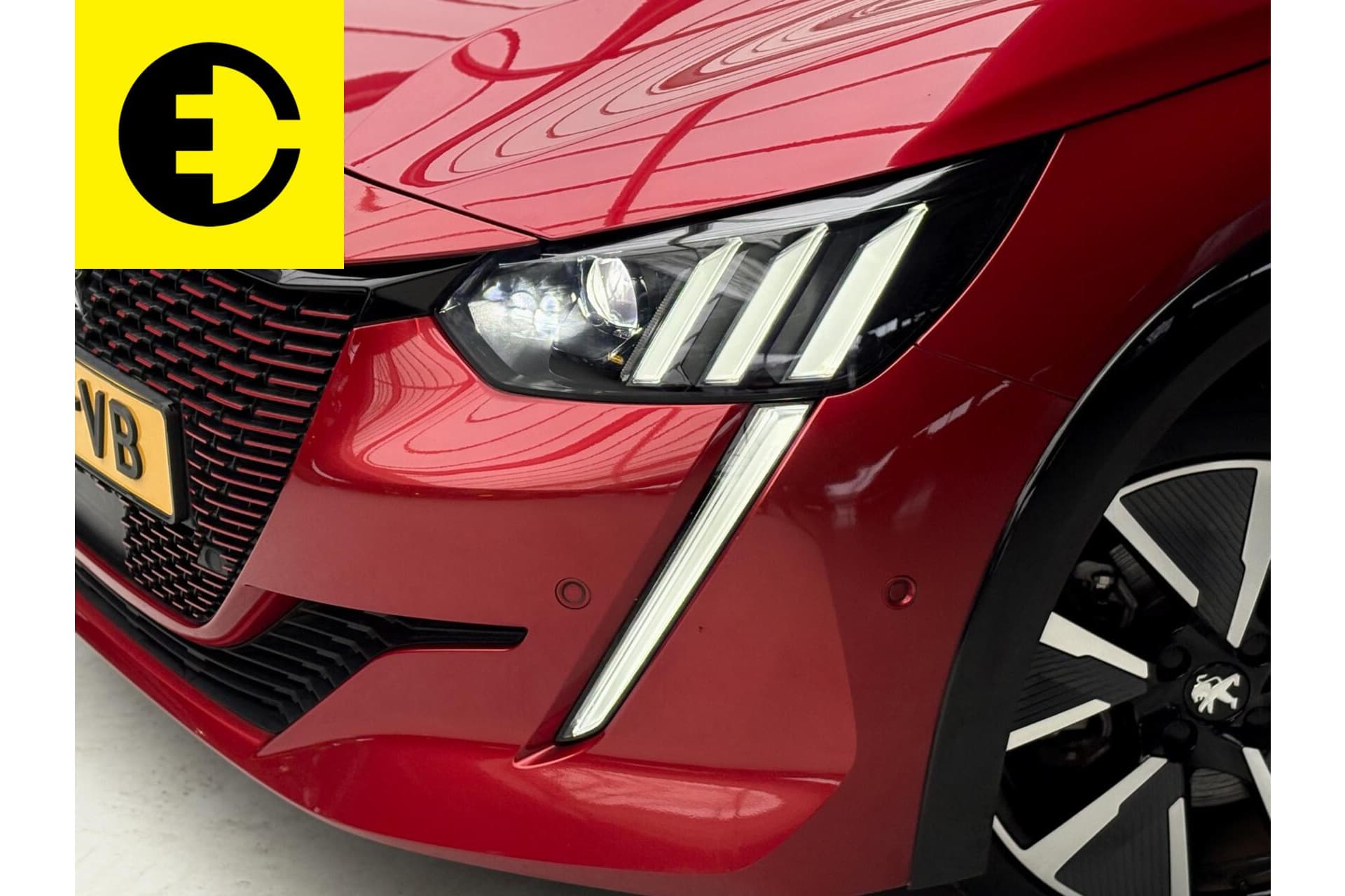 Peugeot e-208 EV GT Pack 50 kWh | 95% SOH | Panoramadak | Camera – foto 9