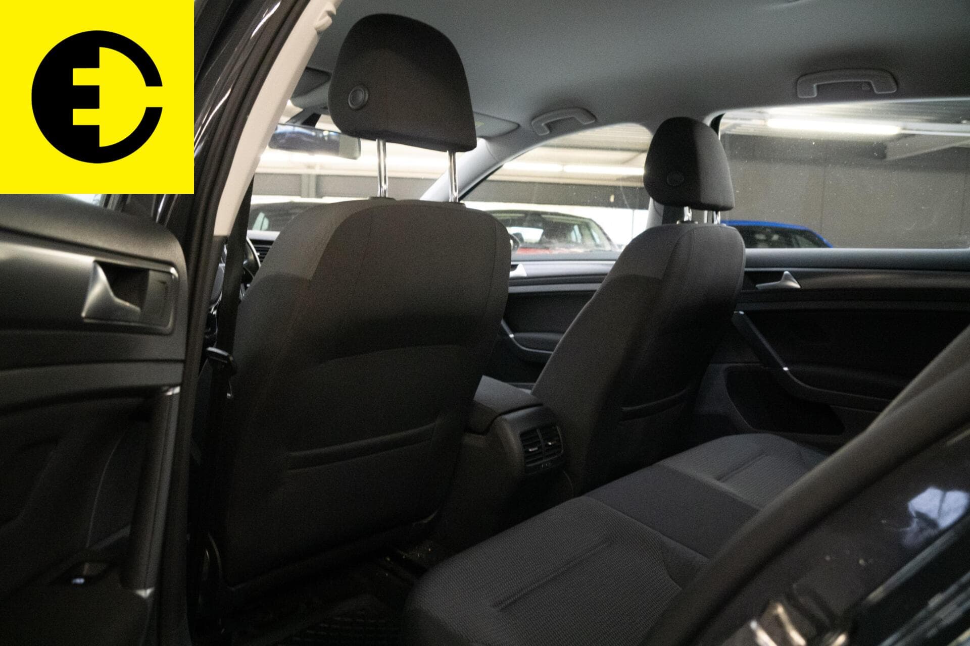 Volkswagen e-Golf E-DITION | 93% SOH | Parkeersensoren | Keyless start – foto 7