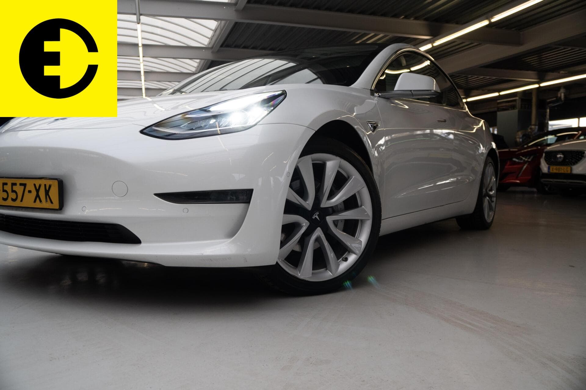 Tesla Model 3 Long Range AWD 75 kWh |92% SOH | Witte bekleding | Premium audio – foto 2