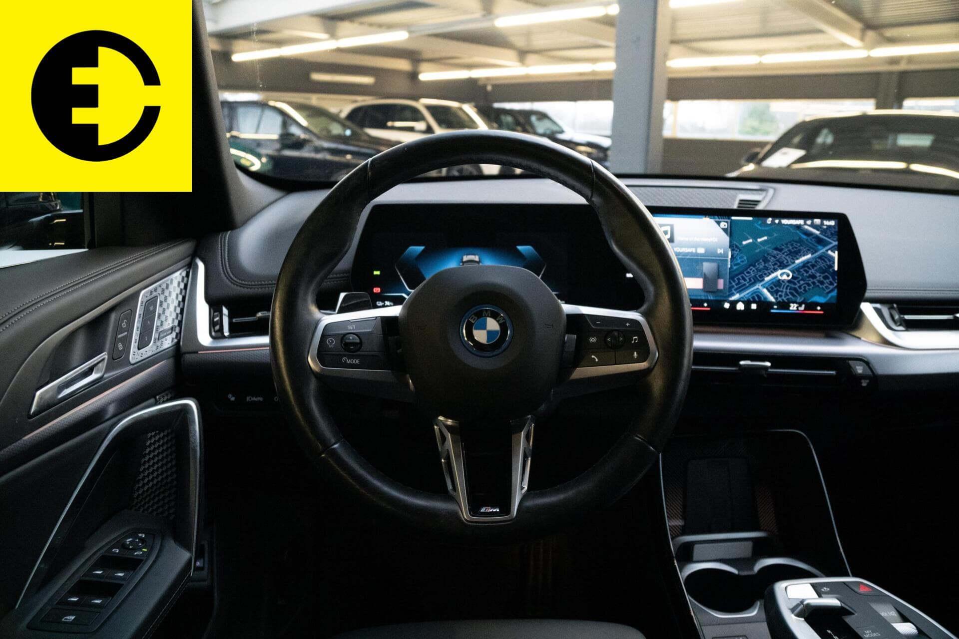 BMW iX1 eDrive20 67 kWh | 99% SOH | Schuif/kantel dak | Incl.BTW – foto 3