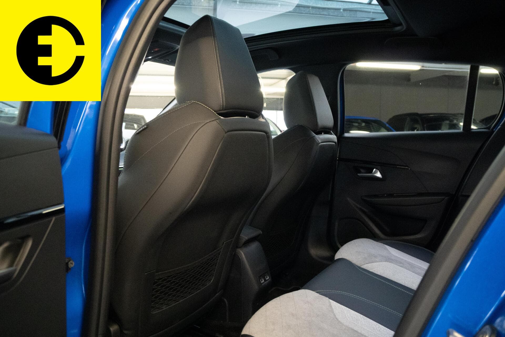 Peugeot e-208 EV GT 350 50 kWh | Stoelverwarming | Cruise | Panorama dak – foto 7