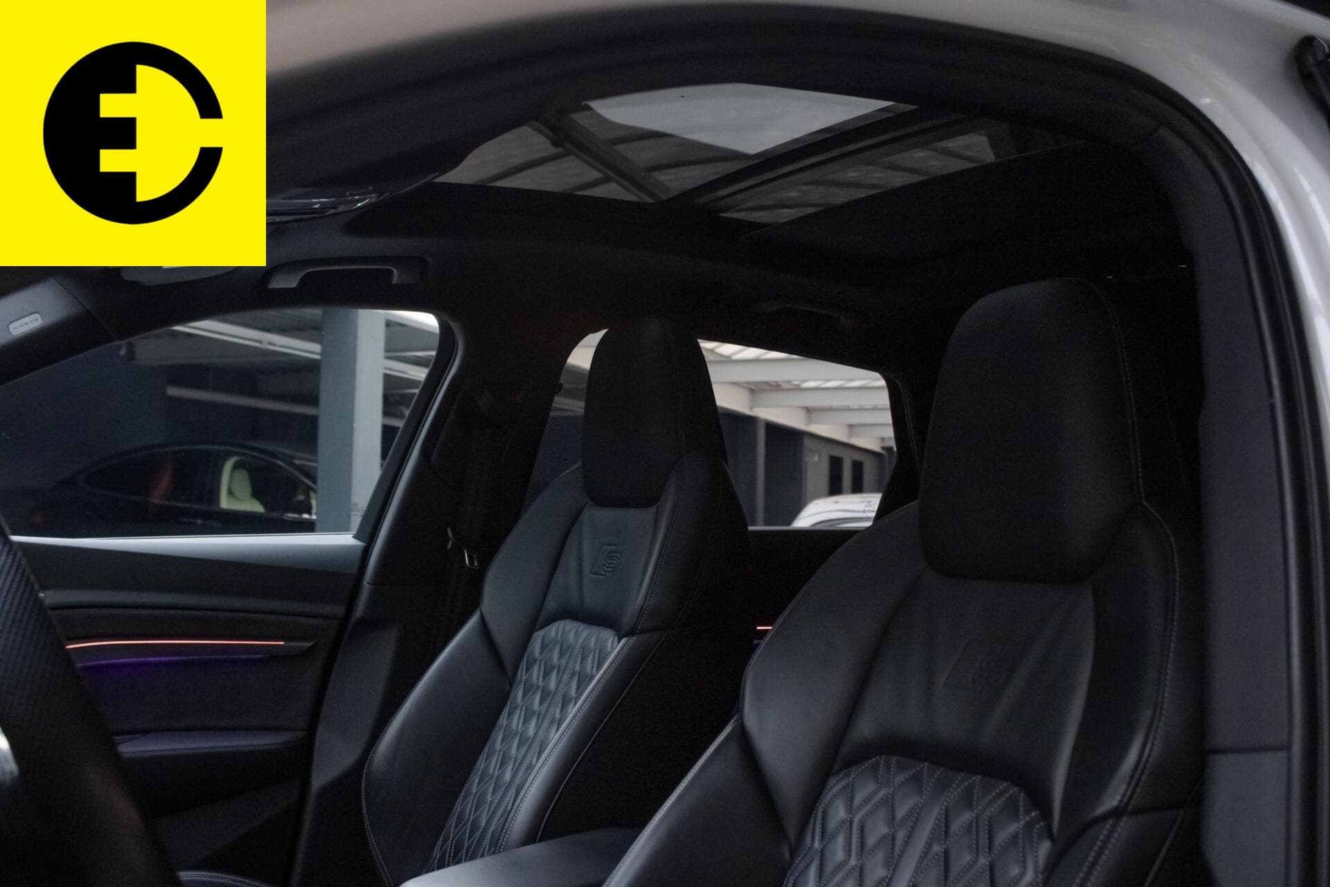 Audi e-tron e-tron 55 quattro advanced 95 kWh | Afneembare trekhaak | Schuif/kantel dak | Stoelverwarming – foto 5