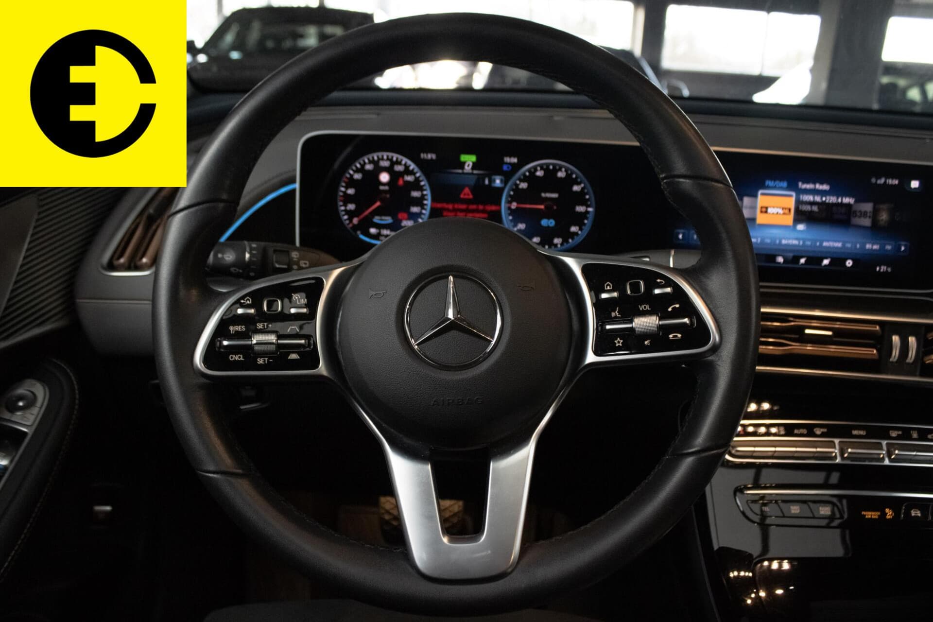 Mercedes-Benz EQC 400 4MATIC Premium Plus 80 kWh | 1886 Edition | Stoelverwarming | Burmeister audio – foto 3