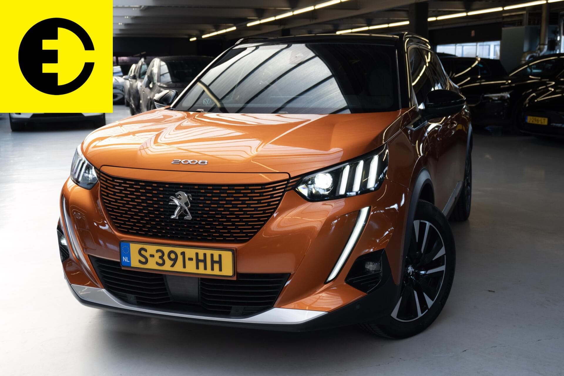 Peugeot e-2008 EV GT 50 kWh | Stoelverwarming | Camera | Apple CarPlay\ Android auto – foto 9