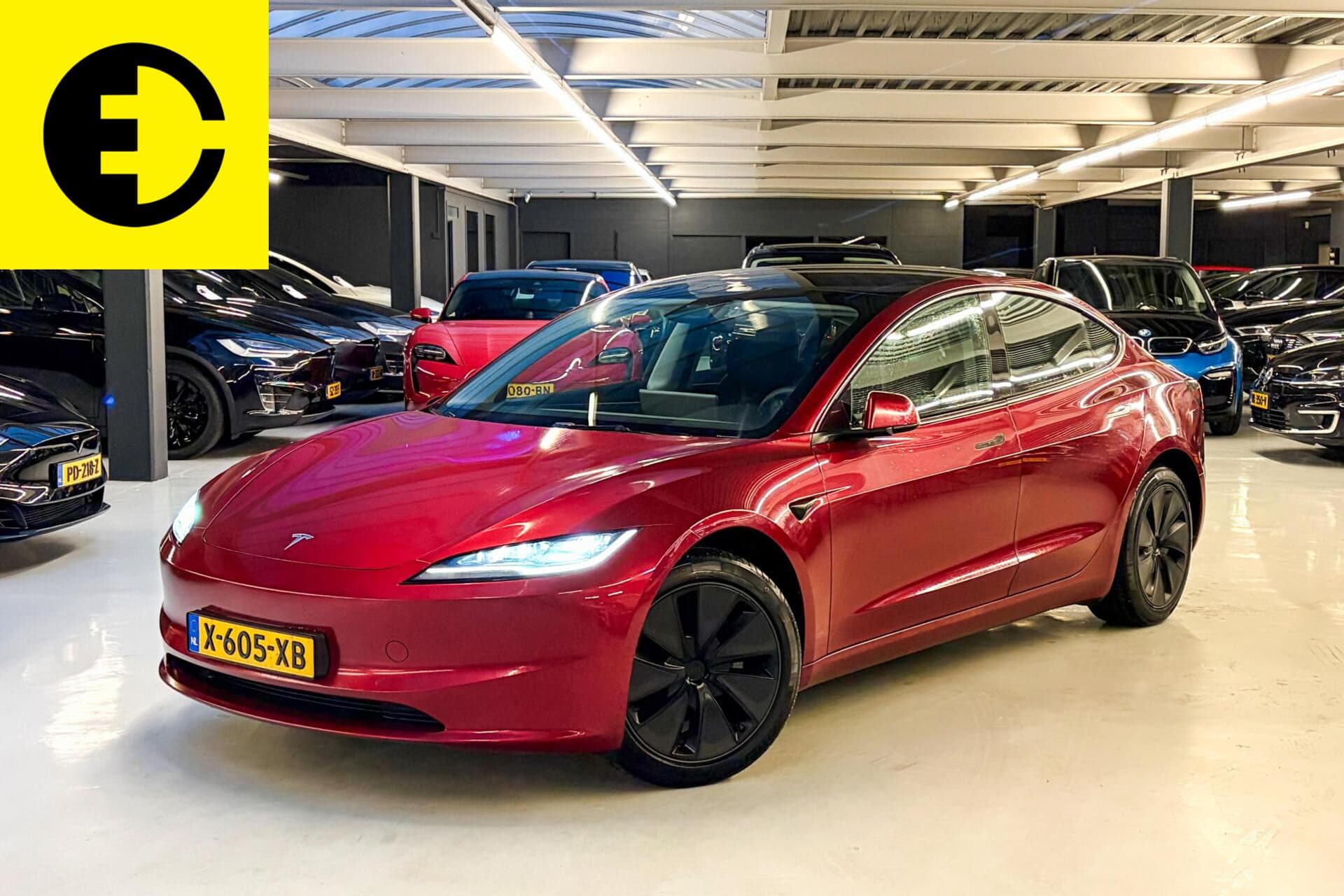 Tesla Model 3 2024-02