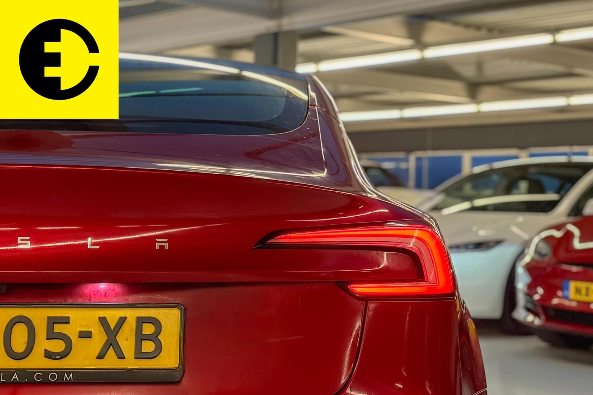 Tesla Model 3 RWD 60 kWh | Stoelverkoeling | Enhanced autopilot | scherm achterin – foto 9