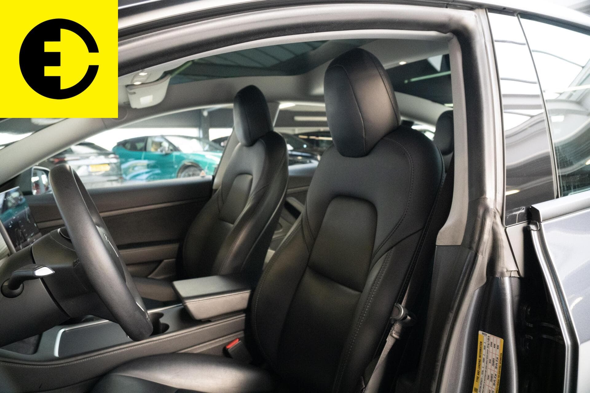 Tesla Model 3 Standard RWD Plus 60 kWh | Stoelverwarming | 86,3% SoH | Autopilot | Premium audio – foto 5