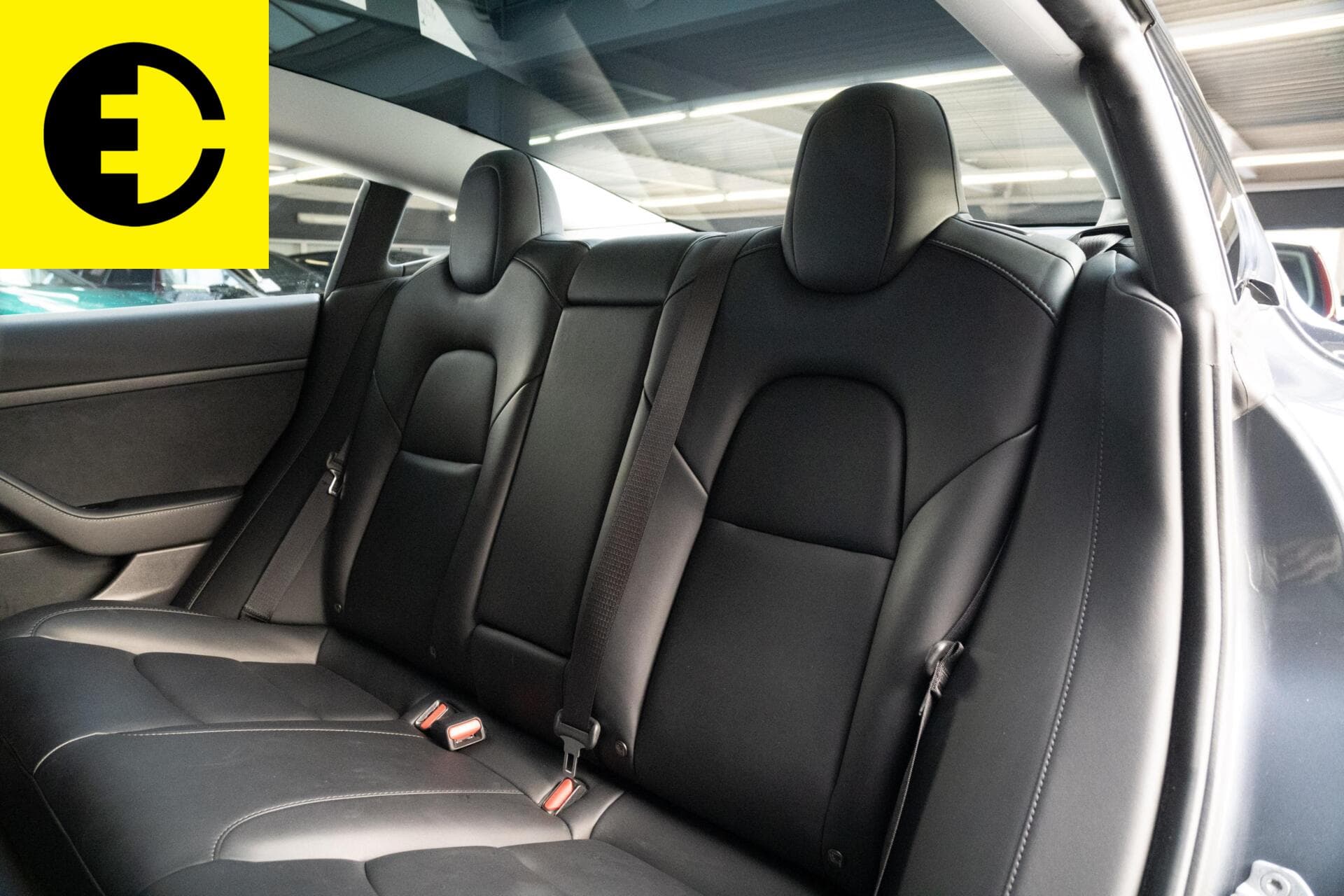 Tesla Model 3 Standard RWD Plus 60 kWh | Stoelverwarming | 86,3% SoH | Autopilot | Premium audio – foto 8