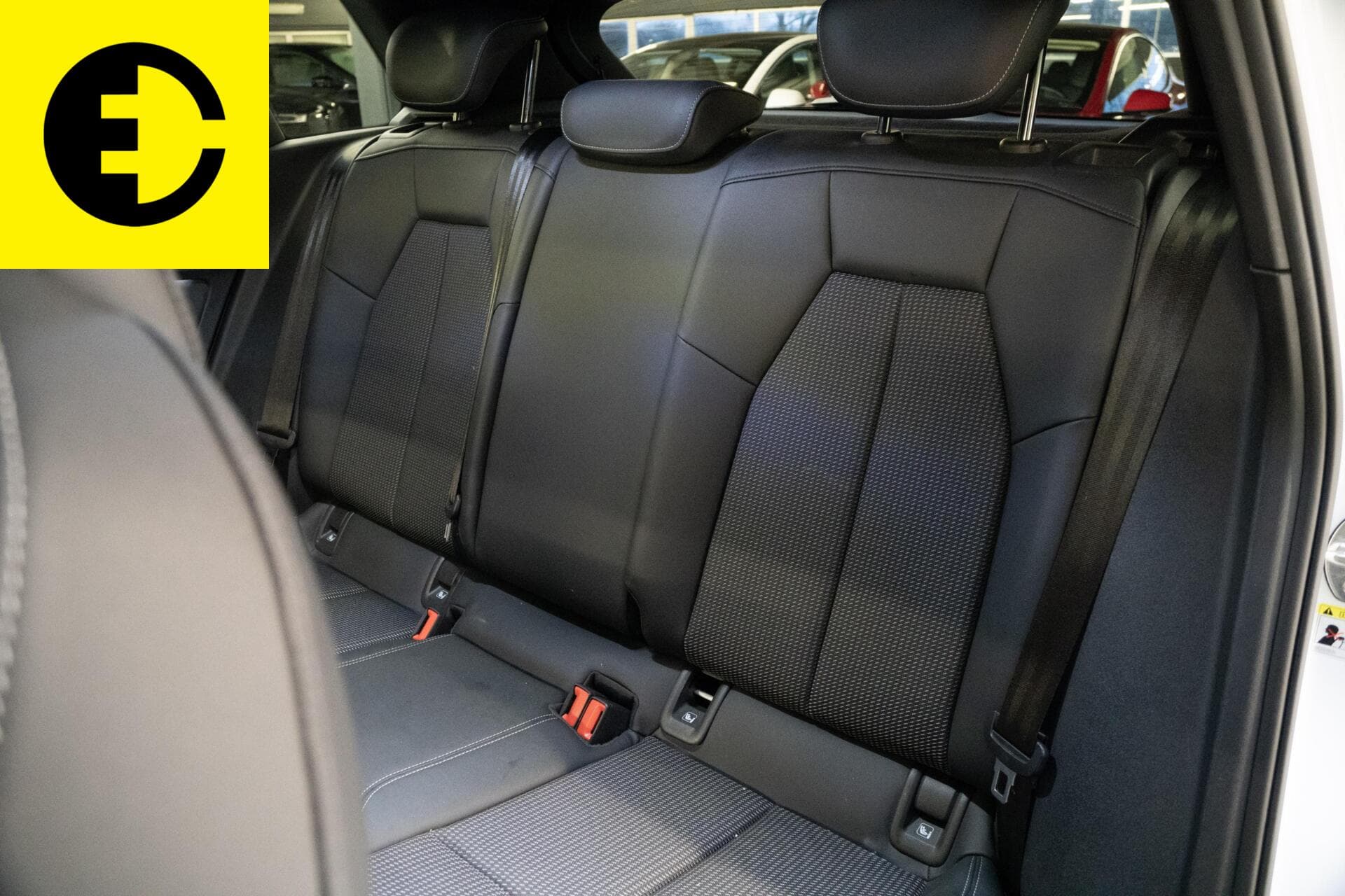 Audi Q4 e-tron 40 Edition 77 kWh | 95,7 % Soh | Stoelverwarming | Camera – foto 7