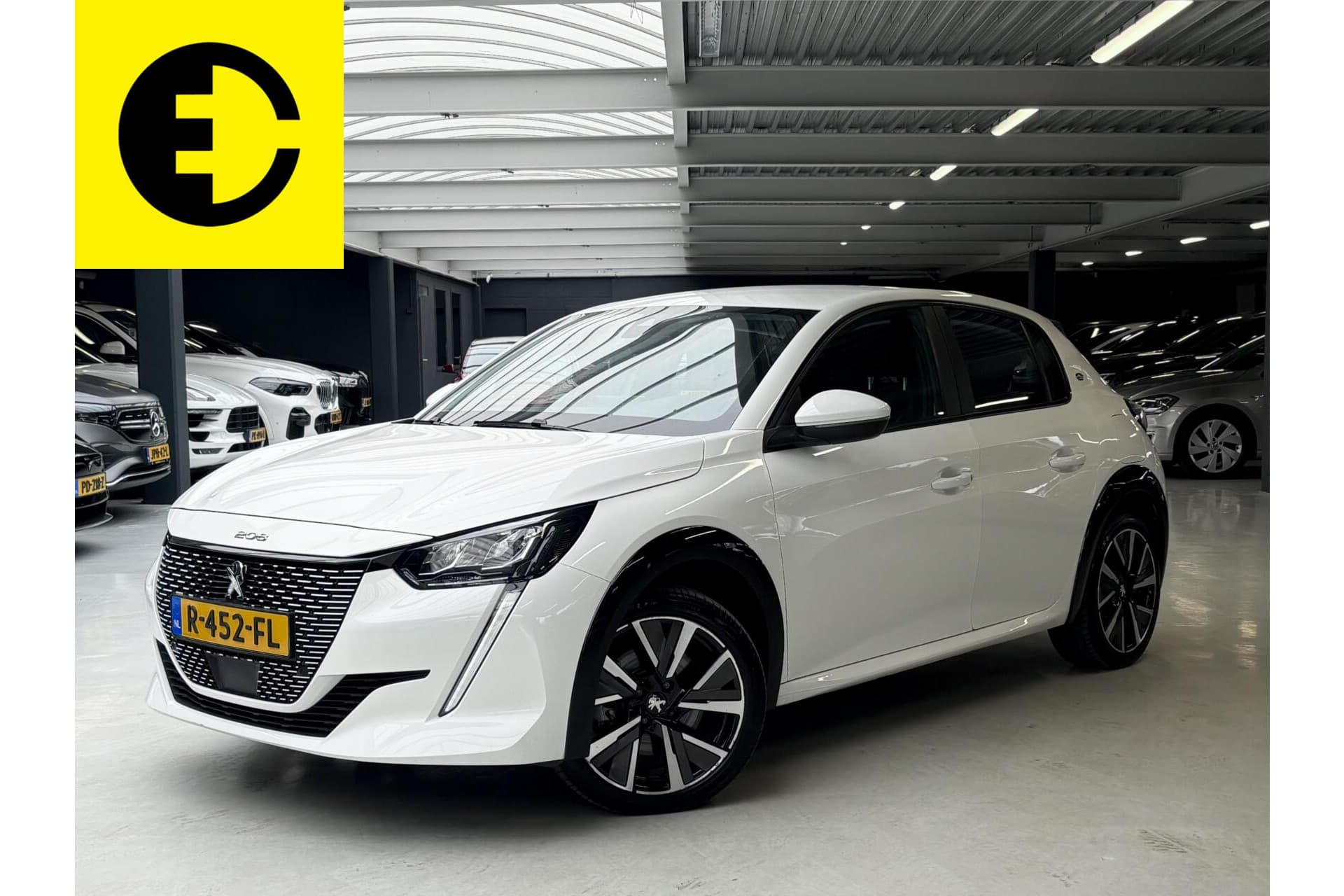 Peugeot e-208 2020-10