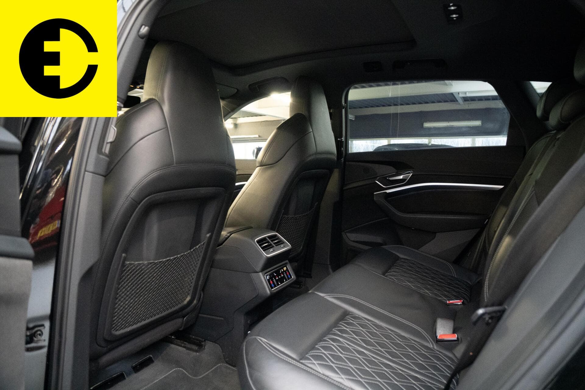 Audi e-tron e-tron 55 quattro advanced Pro Line Plus 95 kWh | SOH 96,0% | Camera spiegel | Lederen bekleding – foto 6