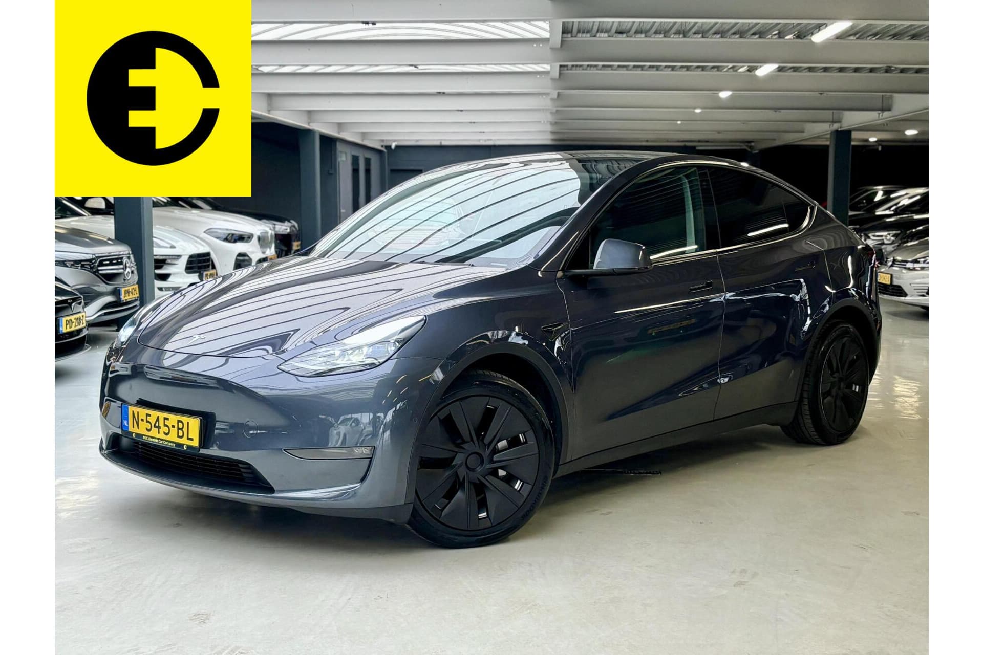 Tesla Model Y 2021-09
