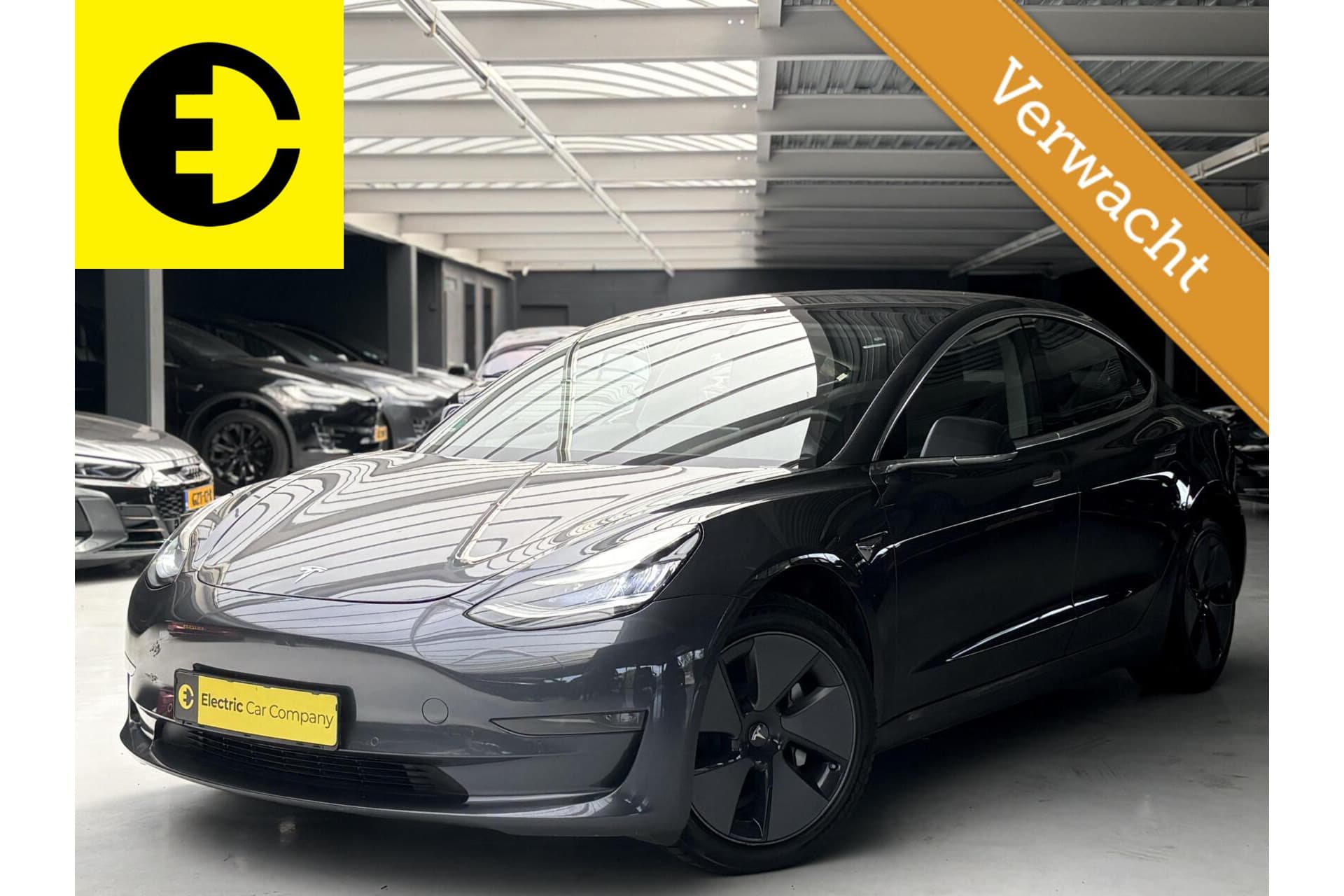 Tesla Model 3 2019-11