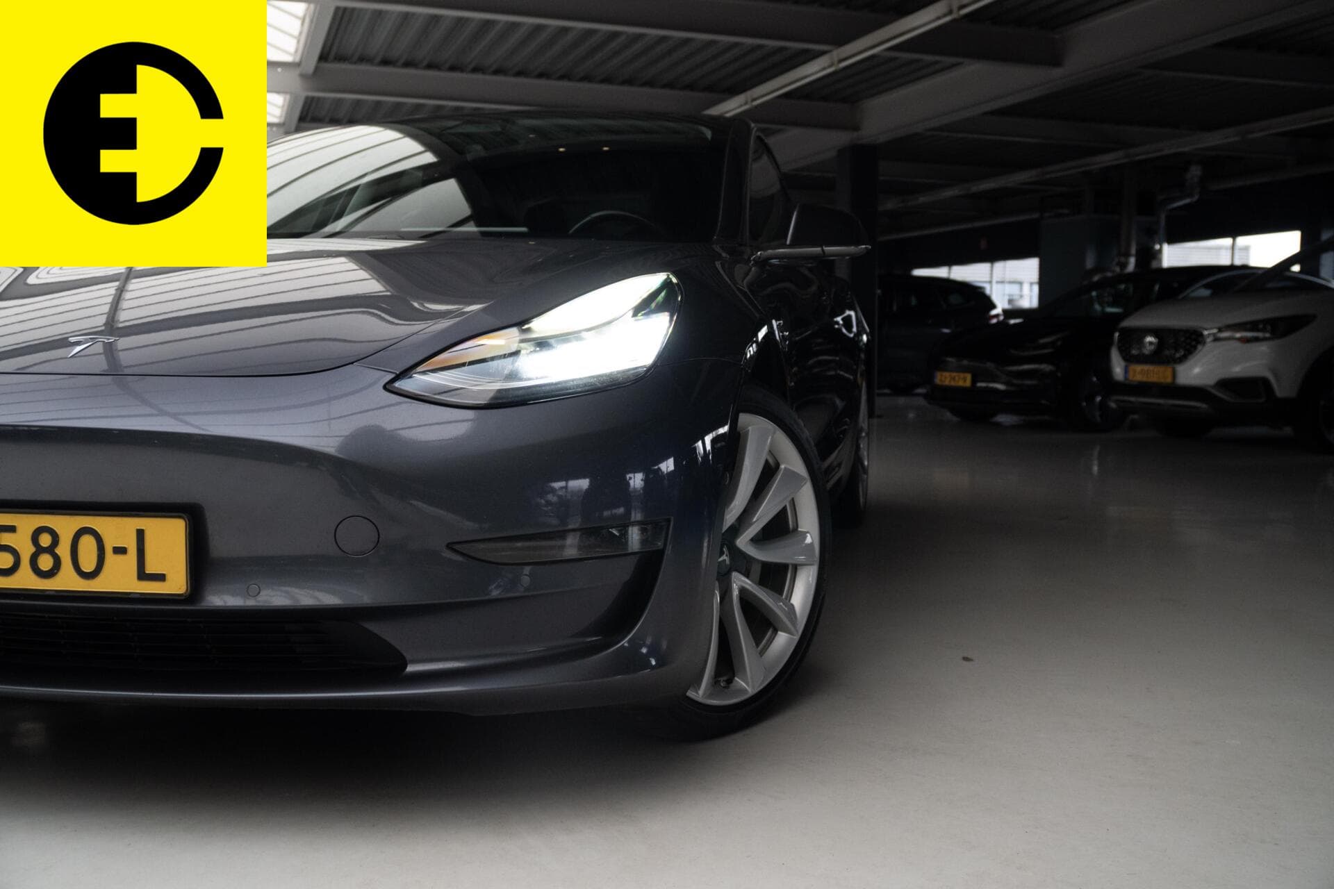 Tesla Model 3 Long Range AWD 75 kWh |88,3% SOH | Stoelverwarming | Premium audio – foto 2