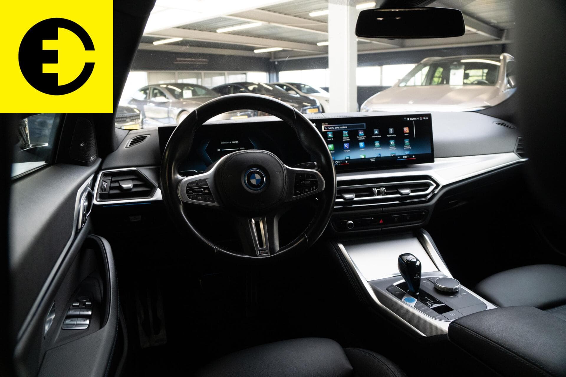 BMW i4 M50 84 kWh | 93,2% SOH | Elektrische verstelbare stoelen | Leren bekleding | Achteruitrijcamera – foto 5