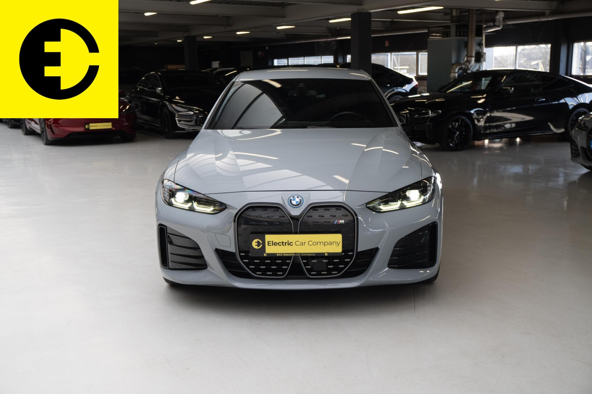 BMW i4 M50 84 kWh | 93,2% SOH | Elektrische verstelbare stoelen | Leren bekleding | Achteruitrijcamera – foto 8