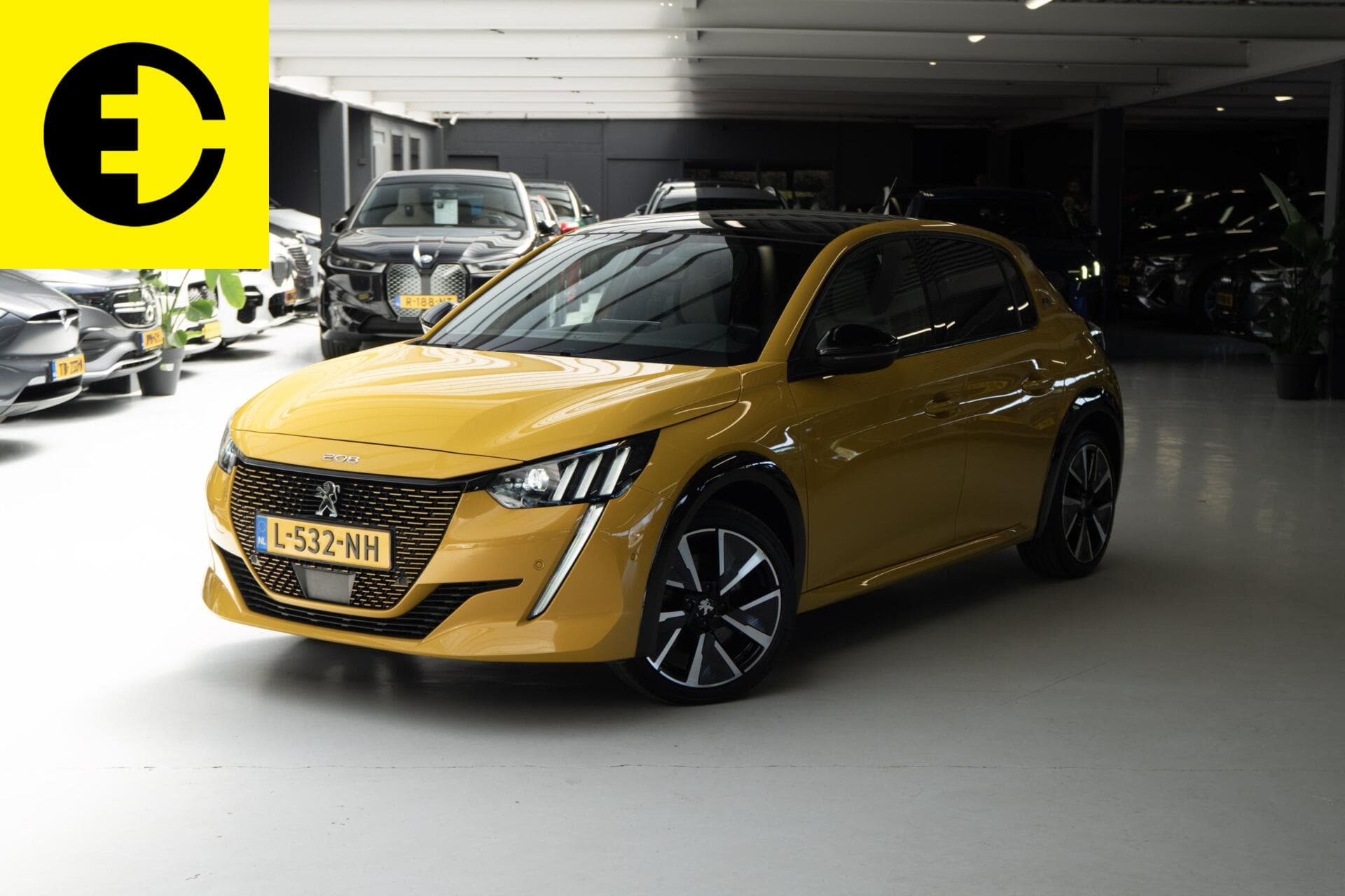 Peugeot e-208 EV GT 350 50 kWh | SOH 93,9% | Panoramadak | GT-Line | 17 inch