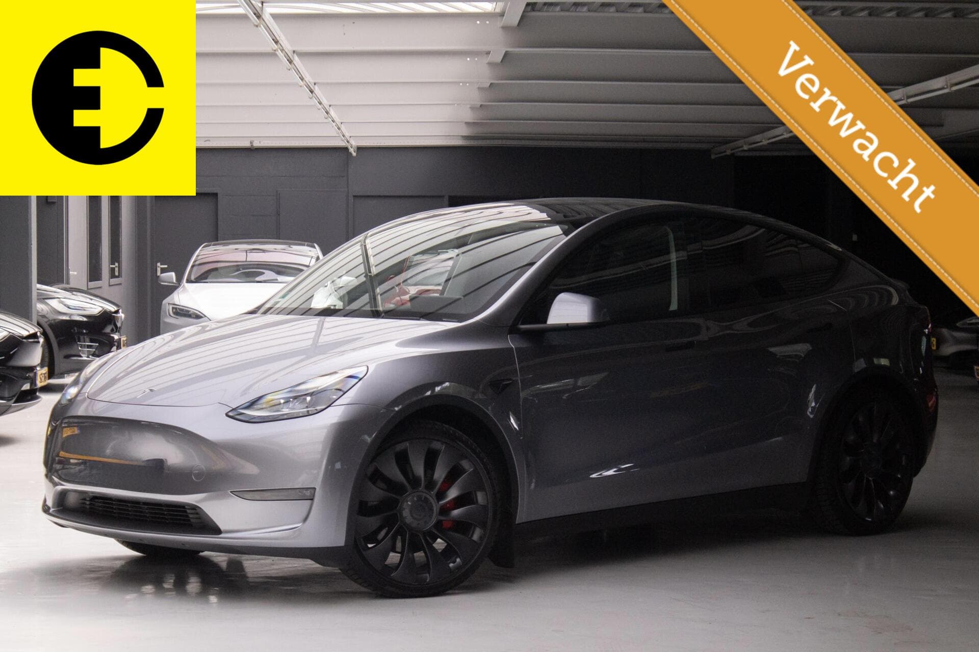 Tesla Model Y 2023-04