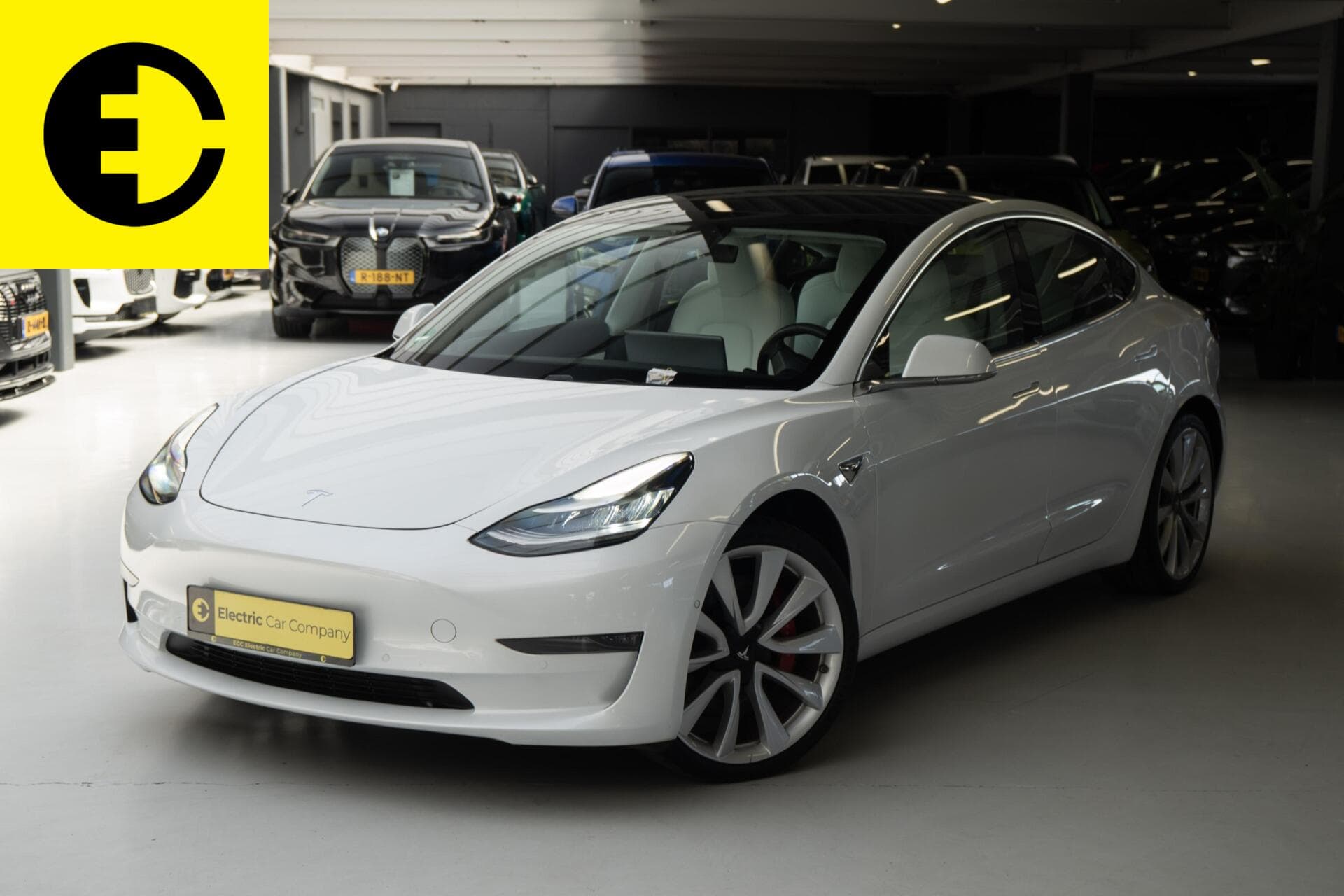 Tesla Model 3 2019-09