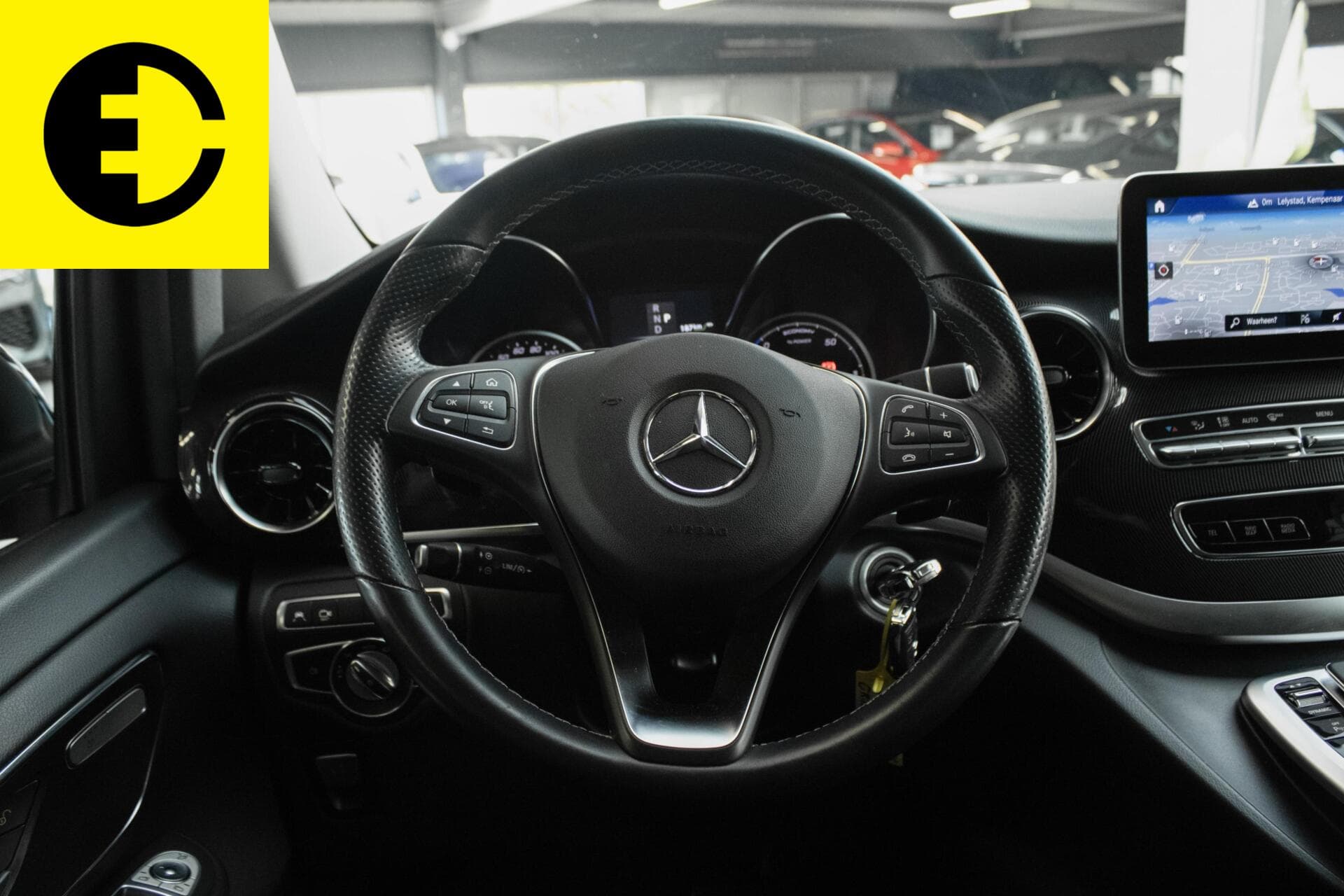 Mercedes-Benz EQV 300 L2 90kWh |SOH 93,2% | 7P. Stoelverwarming | Apple CarPlay/android auto | Trekhaak | BTW – foto 4