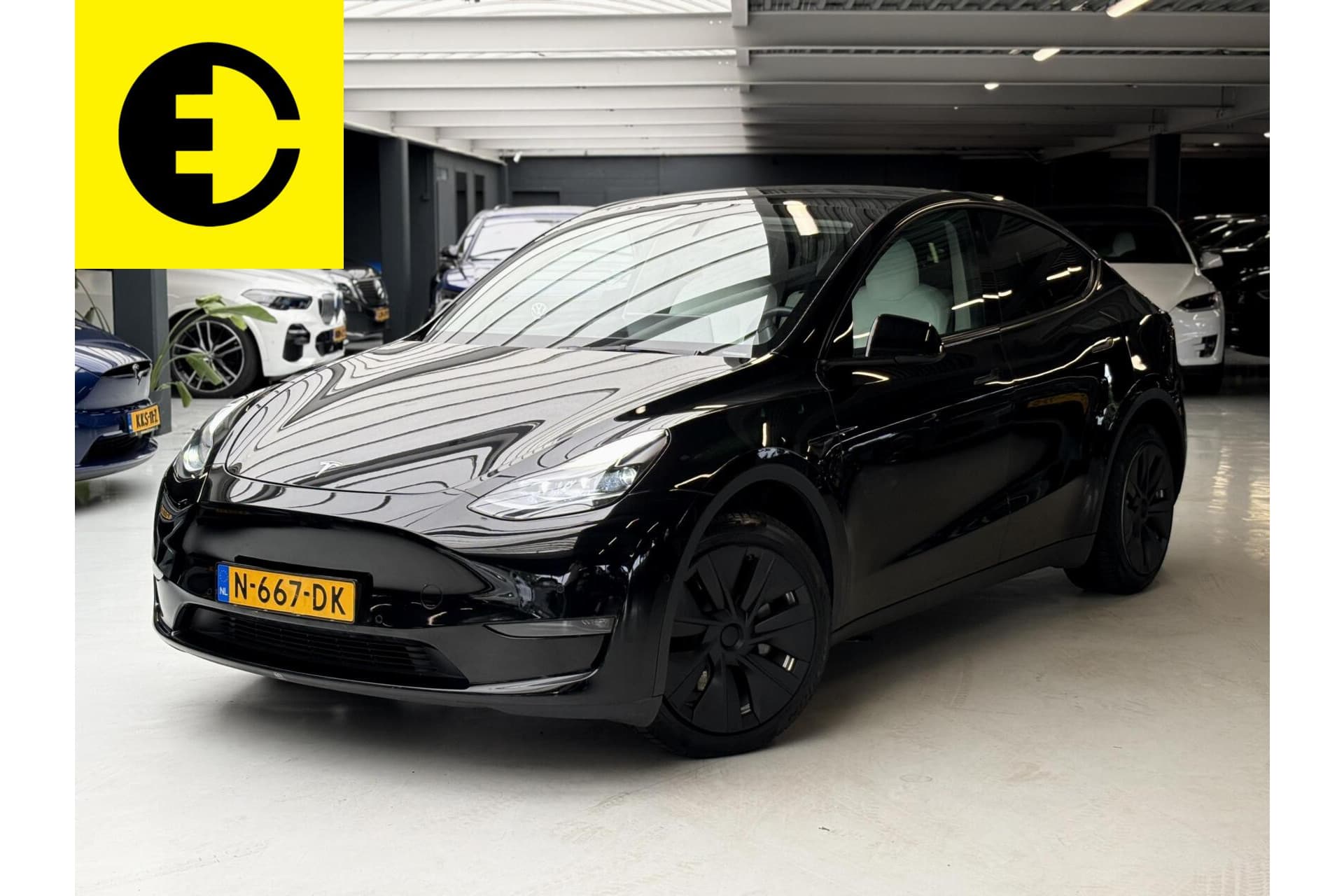 Tesla Model Y Long Range AWD 75 kWh | Soh 91,3% | Wit leder | Warmtepomp | Incl.BTW