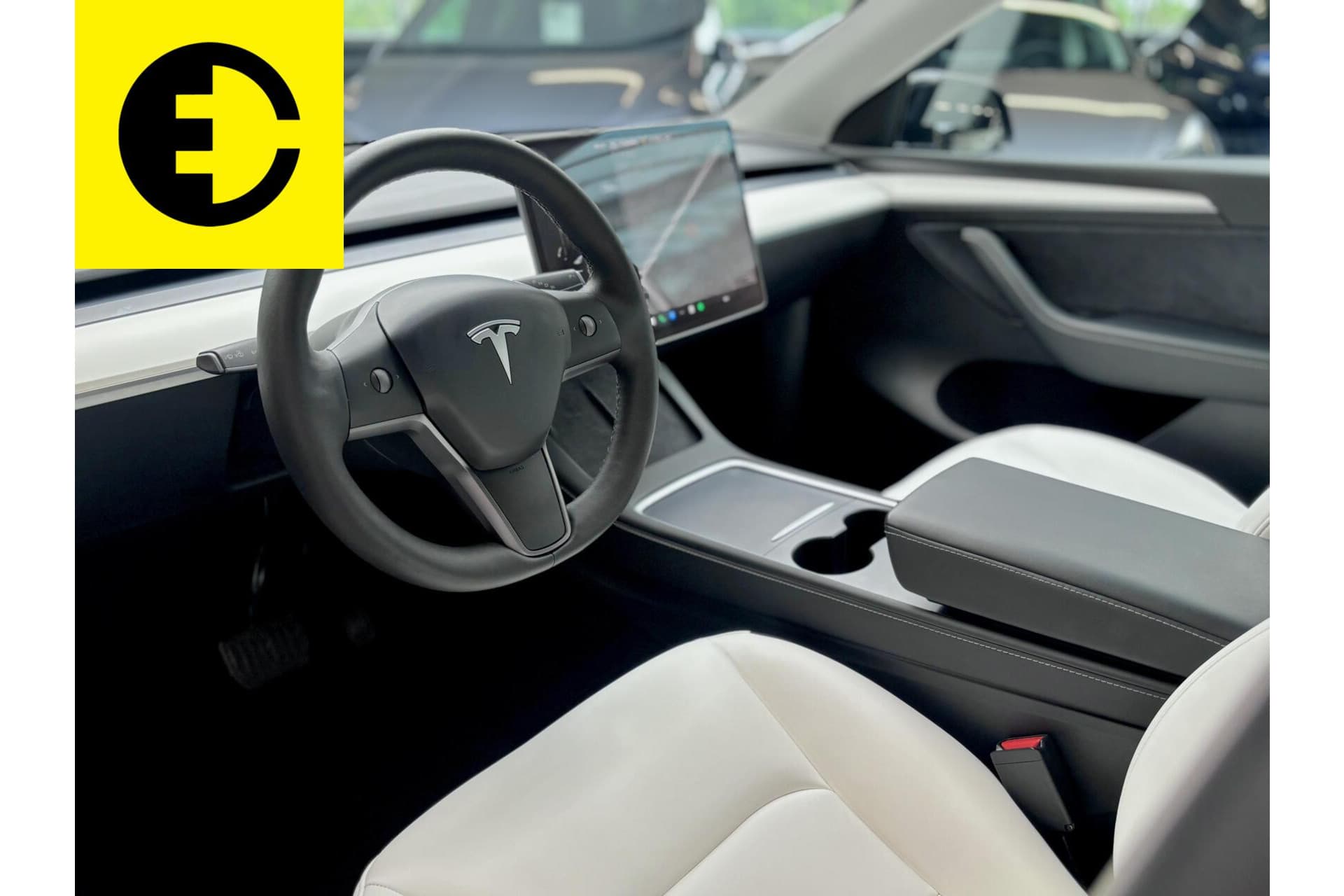 Tesla Model Y Long Range AWD 75 kWh | Soh 91,3% | Wit leder | Warmtepomp | Incl.BTW – foto 4