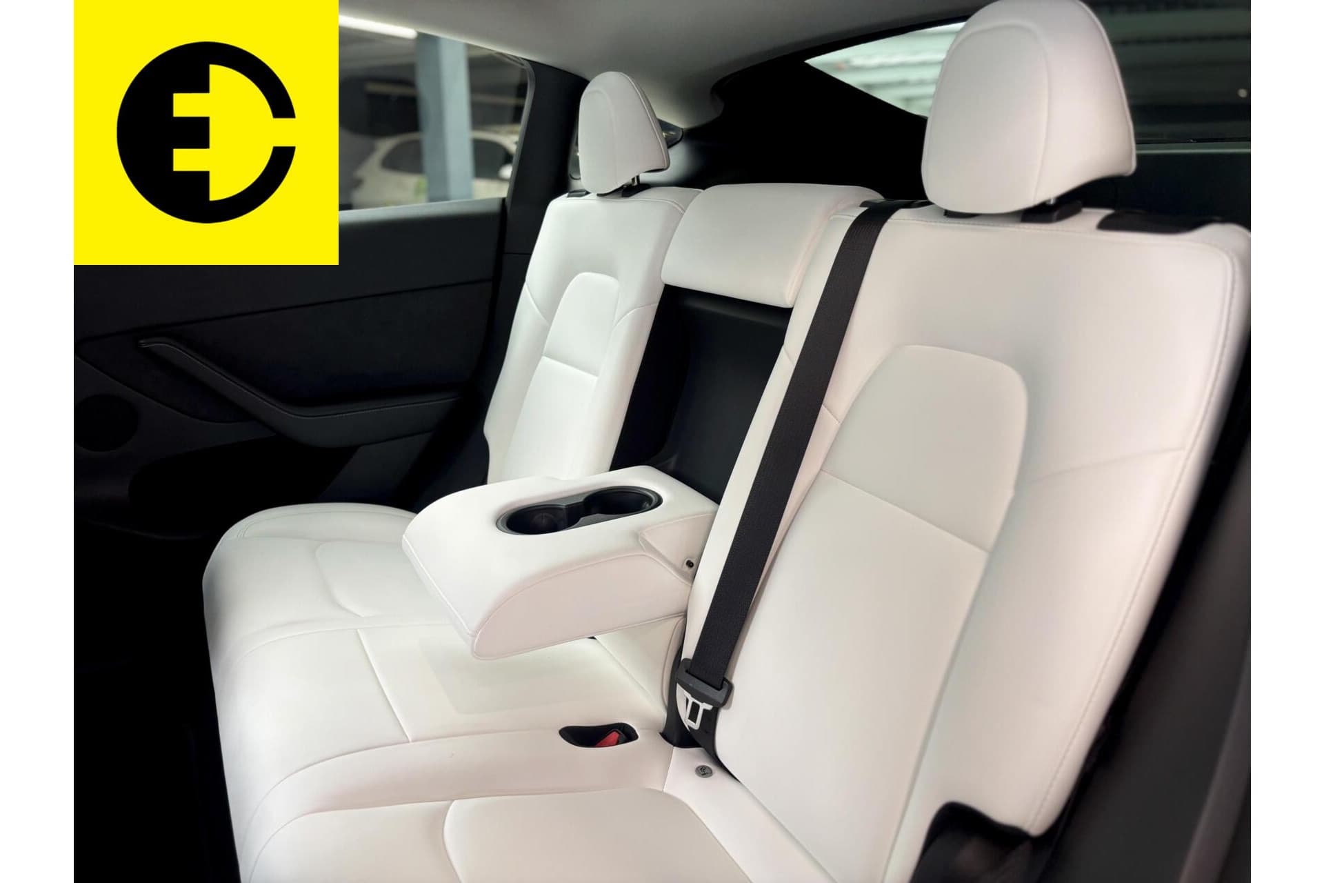 Tesla Model Y Long Range AWD 75 kWh | Soh 91,3% | Wit leder | Warmtepomp | Incl.BTW – foto 9