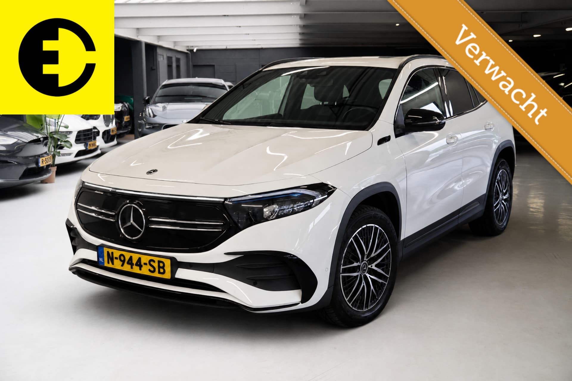 Mercedes-Benz EQA 2021-12