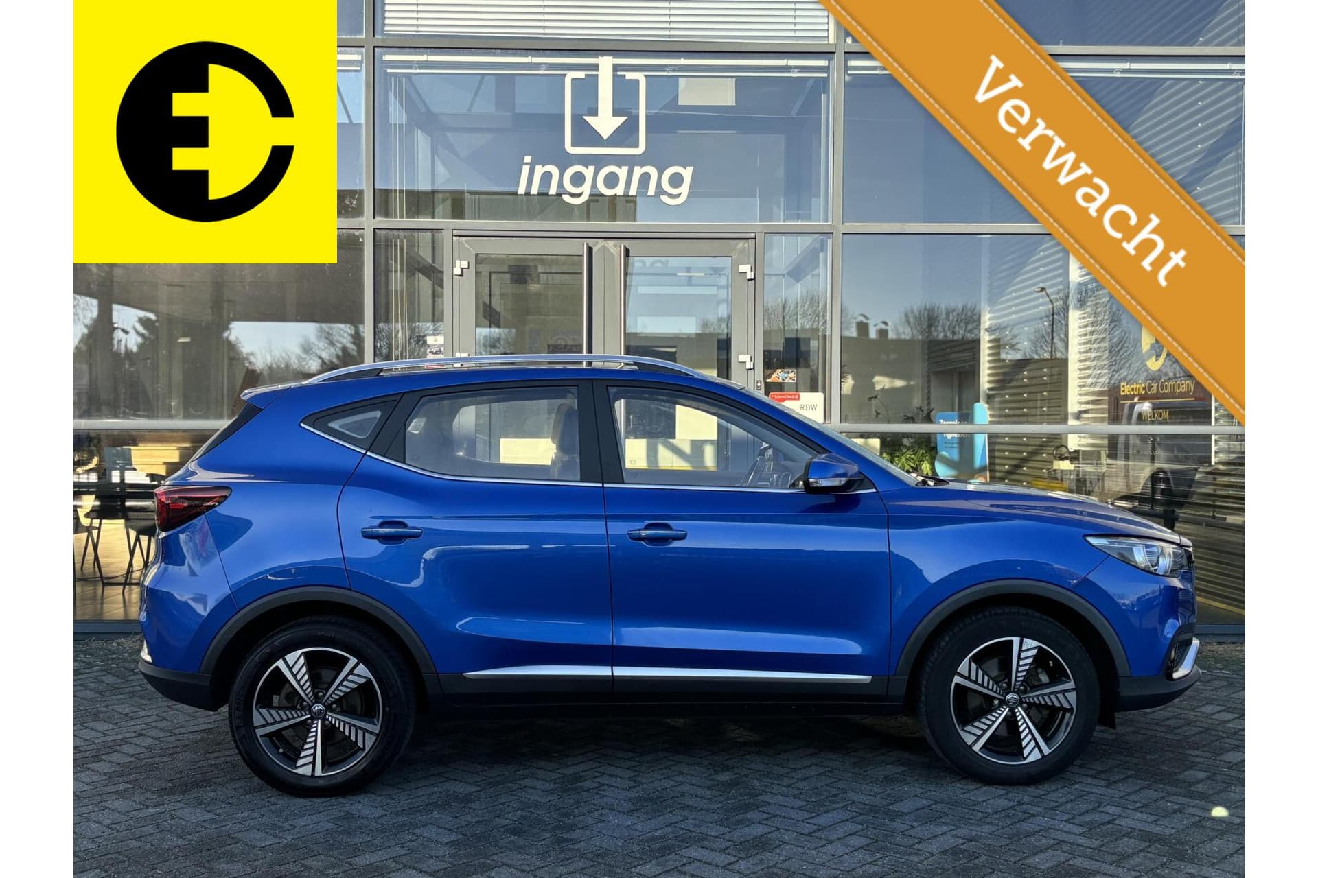 MG ZS EV Luxury 45 kWh | Leder | Stoelverwarming | CarPlay | Pano – foto 7