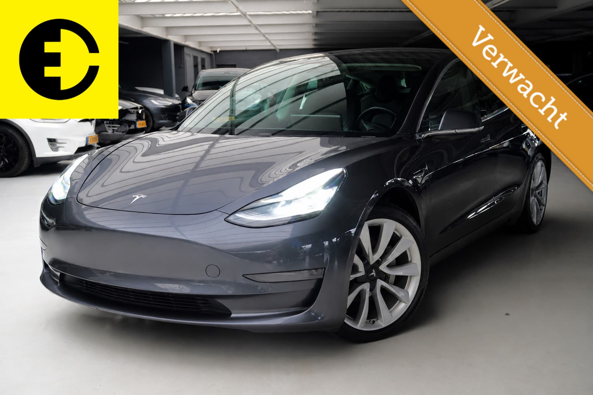Tesla Model 3 2019-12