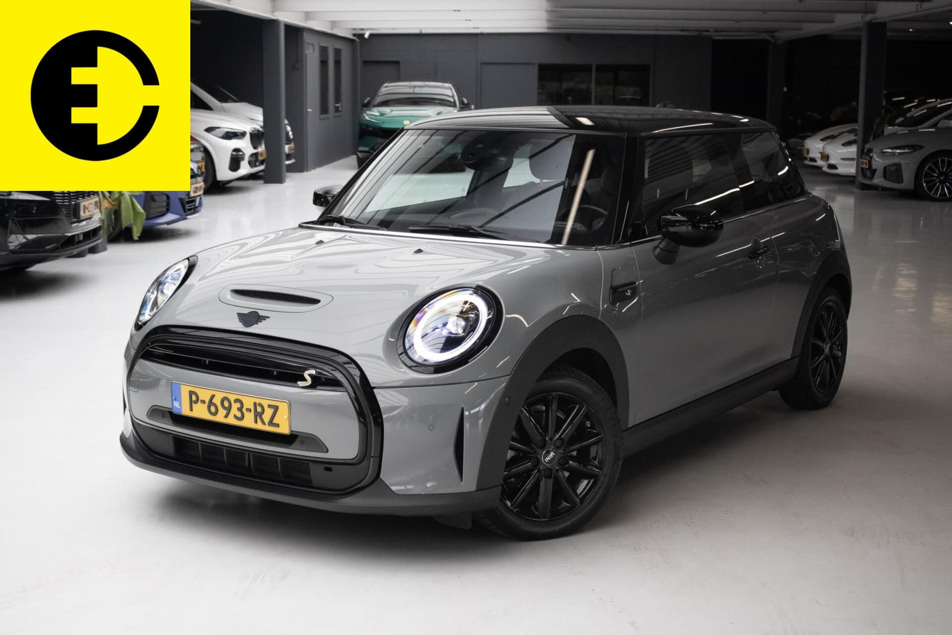 MINI Electric 2022-06
