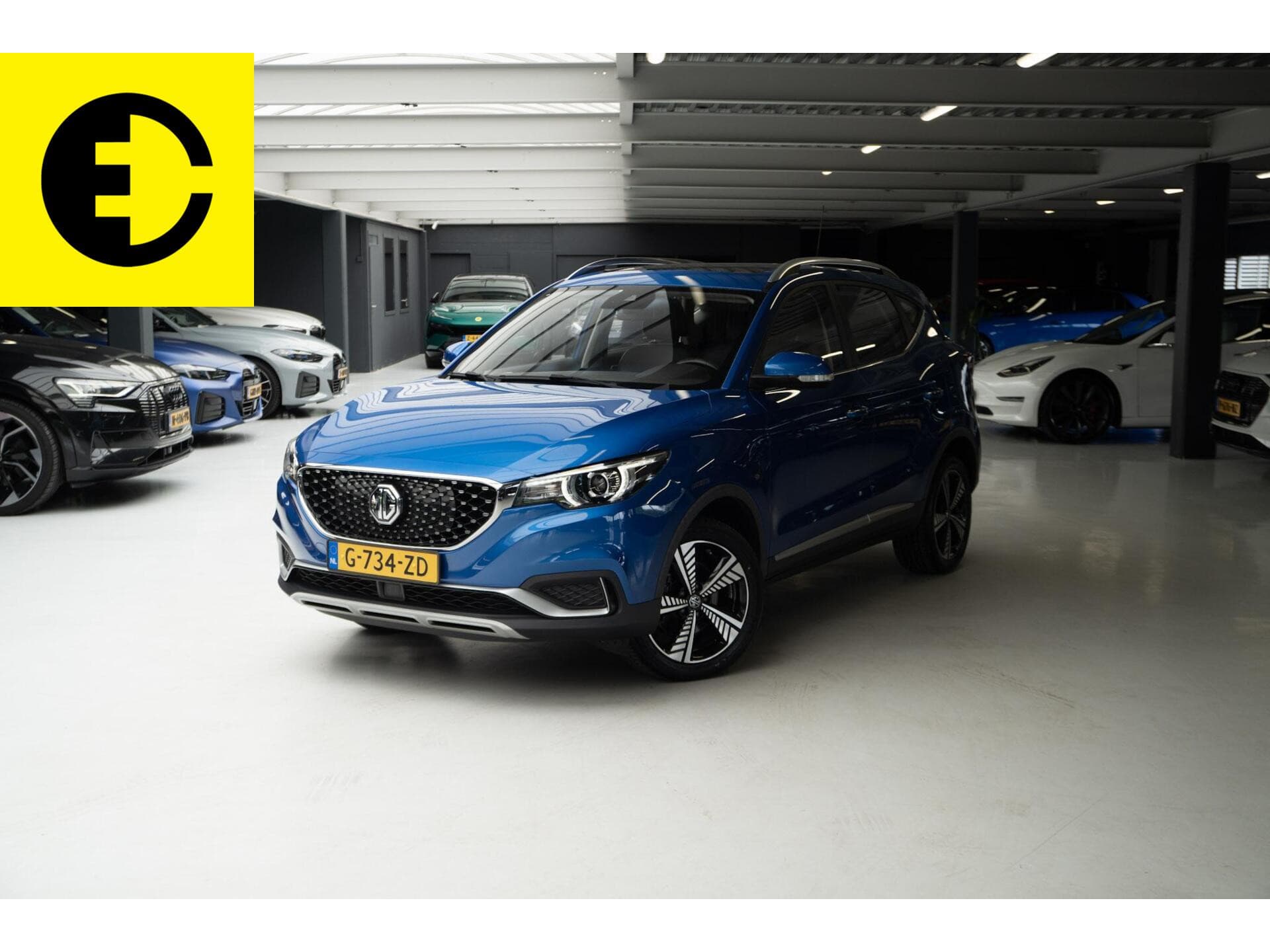 MG ZS EV Luxury 45 kWh | Pano dak | Leder | Stoelverwarming