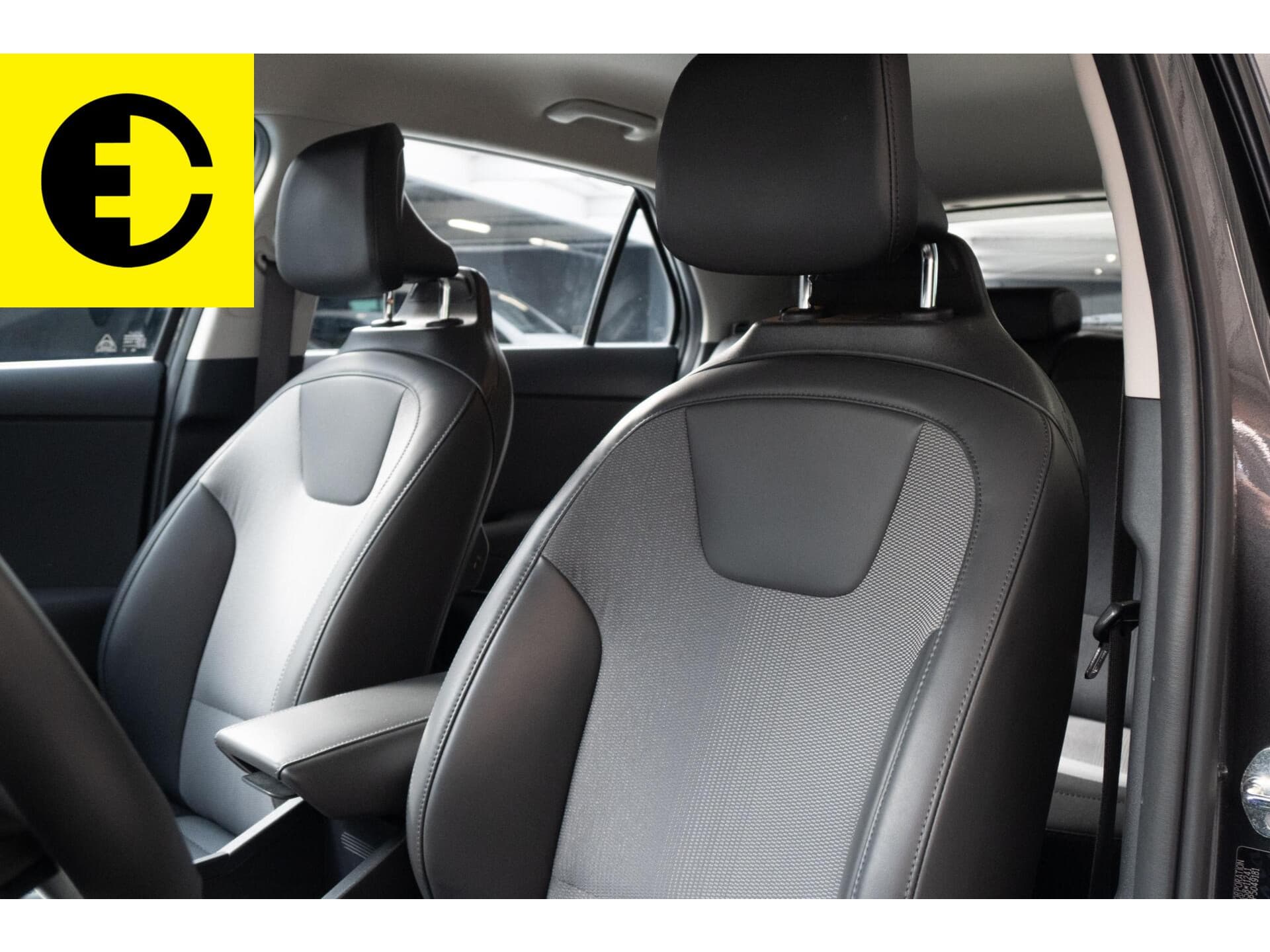 Kia Niro EV DynamicLine 64.8 kWh | SOH 100% | 3-Fase| Achteruitrijcamera | Incl.BTW – foto 5