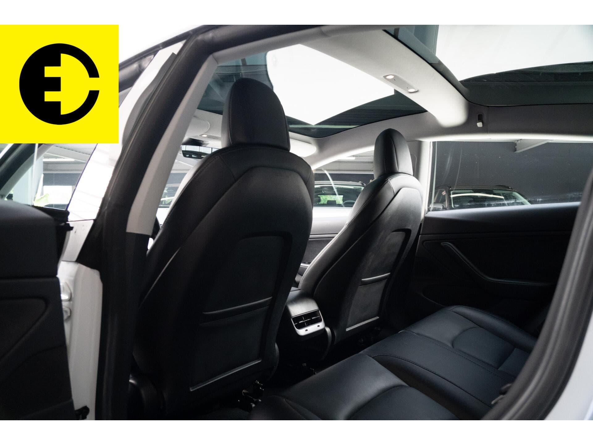 Tesla Model 3 Long Range AWD 75 kWh |SOH 88,2%| Stoelverwarming | Camera | Pano dak – foto 5