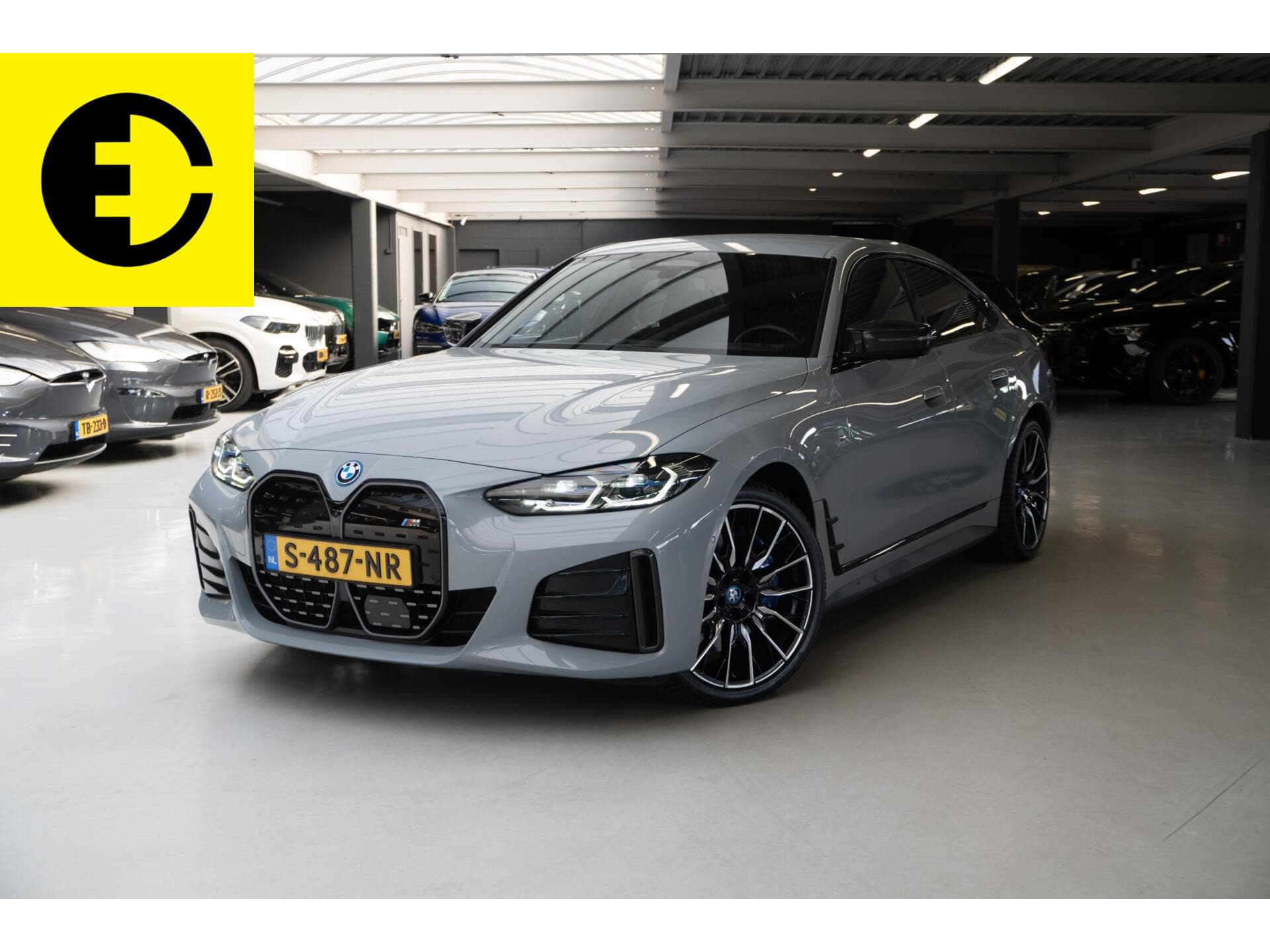 BMW i4 2021-11