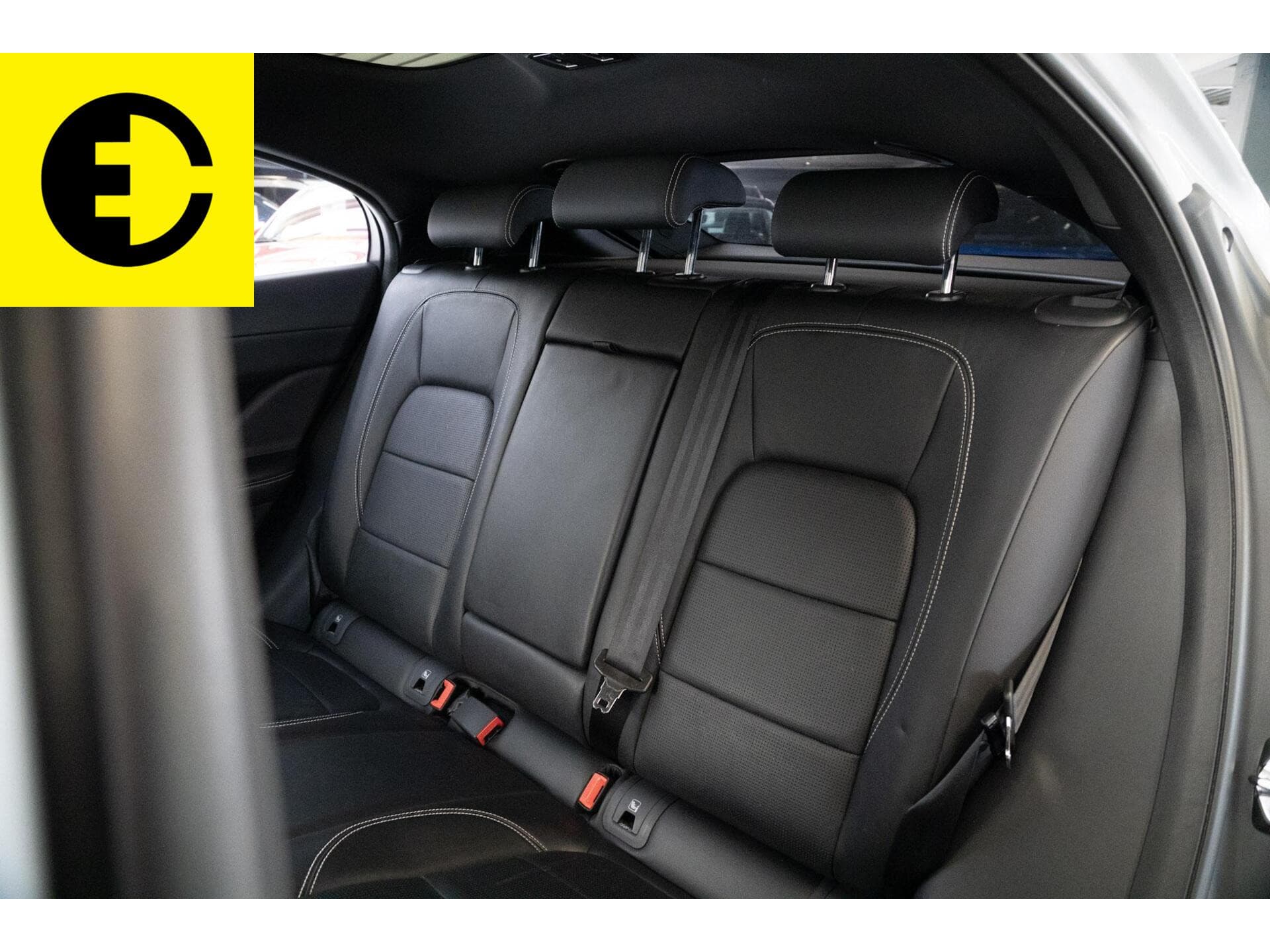 Jaguar I-PACE EV320 S Business Pack 90 kWh | 89,6% SOH | 3-Fase | Sportstoelen |Pano – foto 7