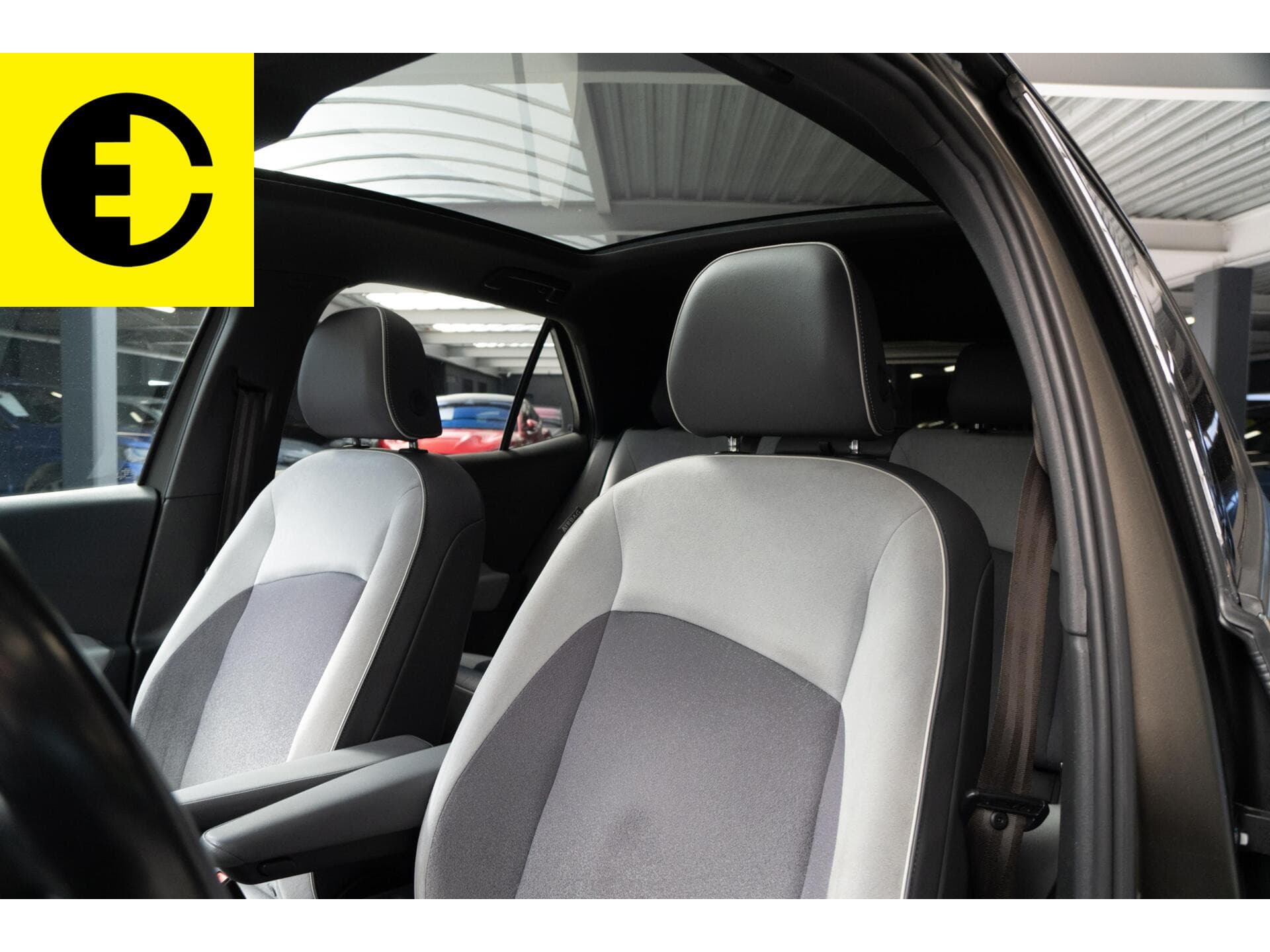 Volkswagen ID.3 First Max 58 kWh | SOH 93% | Stoelmassage | Pano | Incl.BTW – foto 5