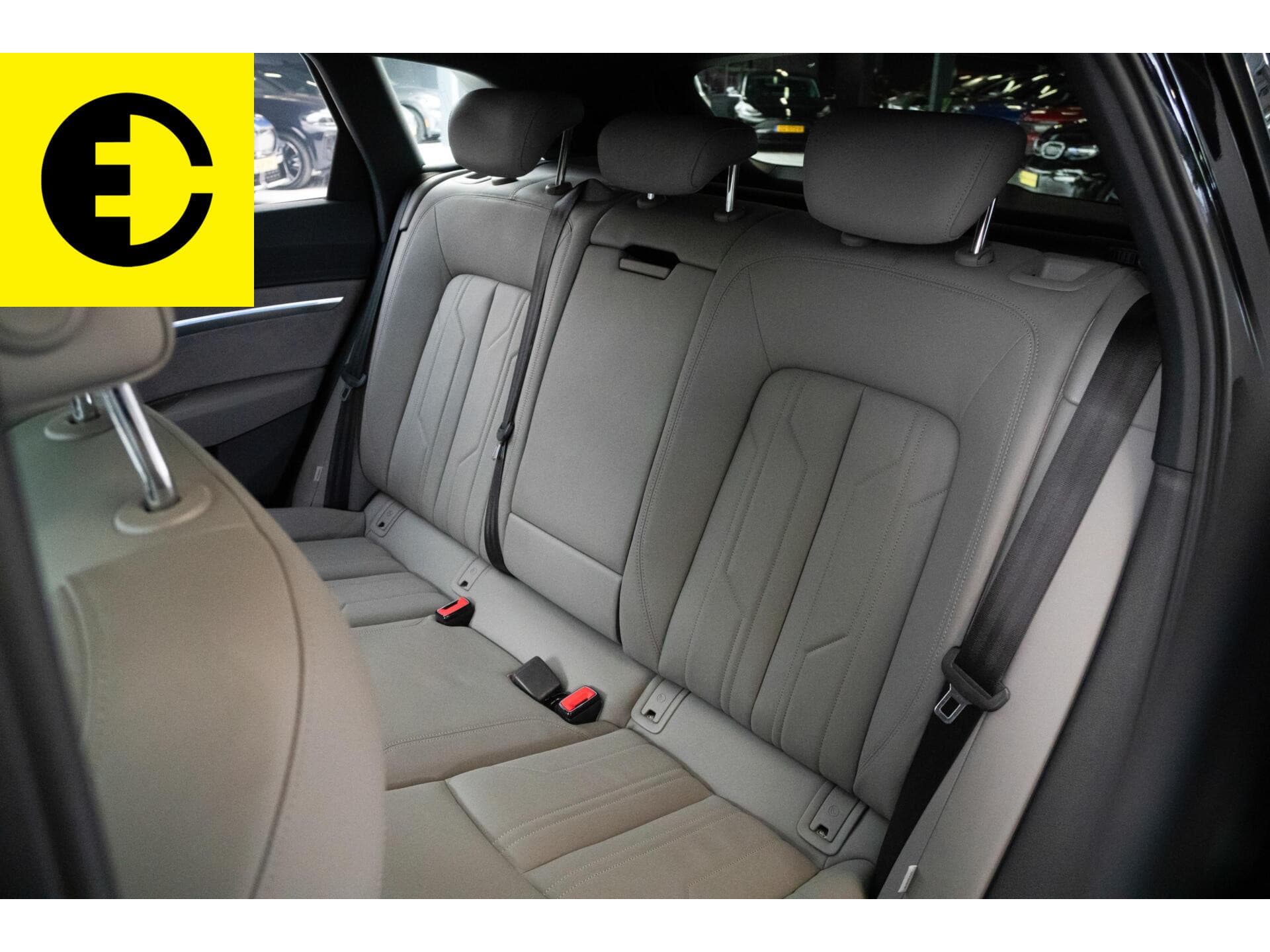 Audi e-tron e-tron 55 quattro advanced Pro Line Plus 95 kWh | 92,4% SOH | Stoelverwarming | Incl.BTW – foto 6