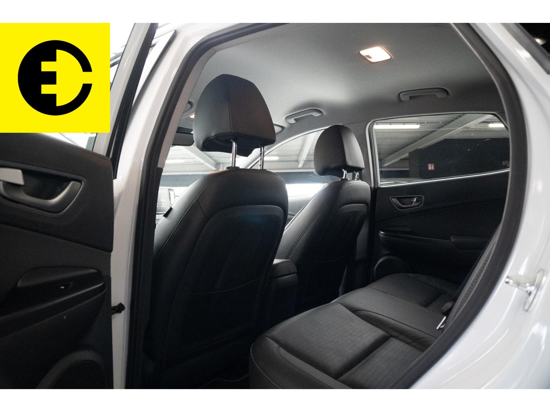 Hyundai Kona EV Premium 64 kWh | SOH 89.4% | Leer | Incl. BTW – foto 6