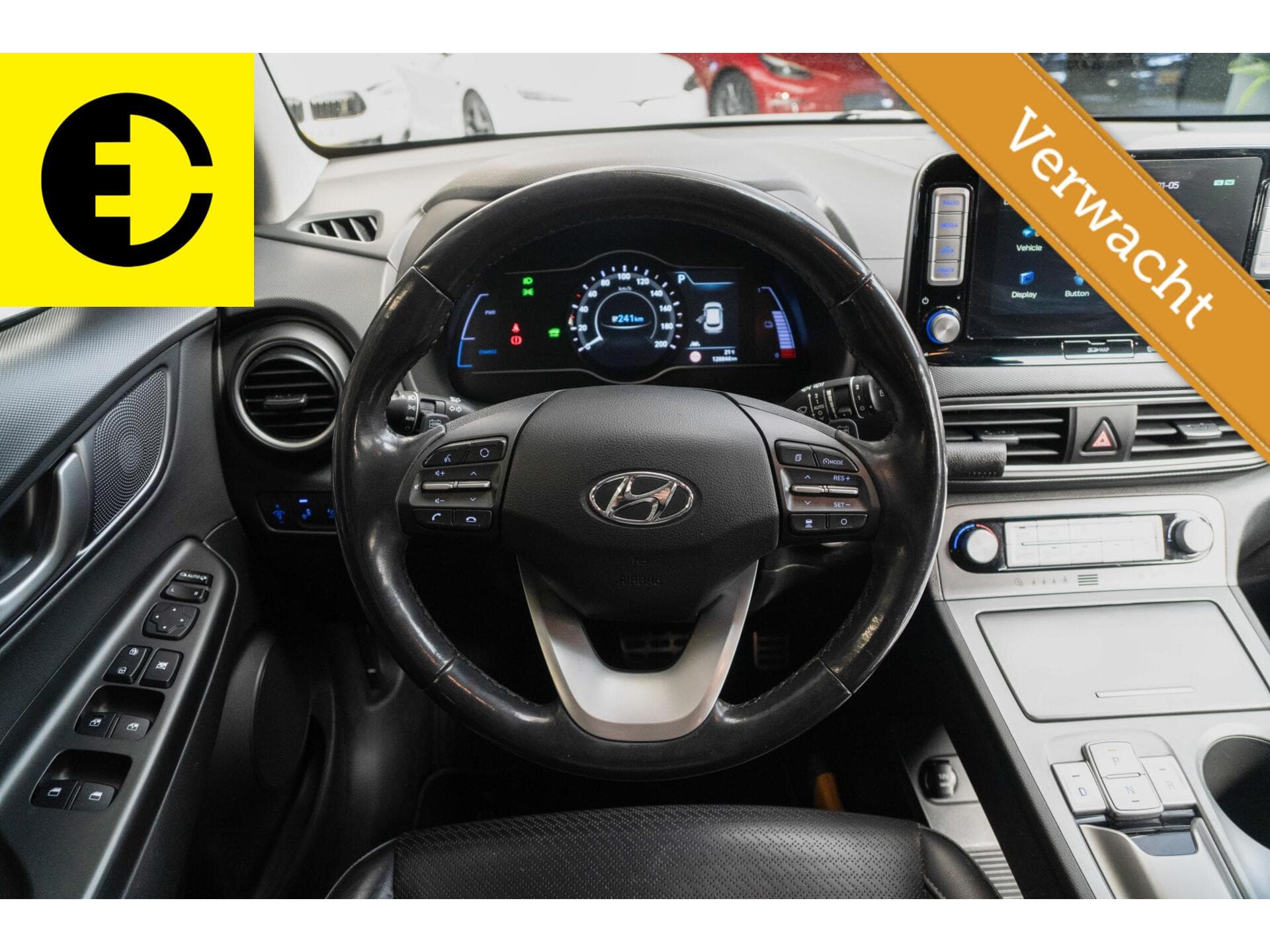 Hyundai Kona EV Premium 64 kWh | SOH 89,6% | Stoelverkoeling | Adaptive cruise control – foto 3