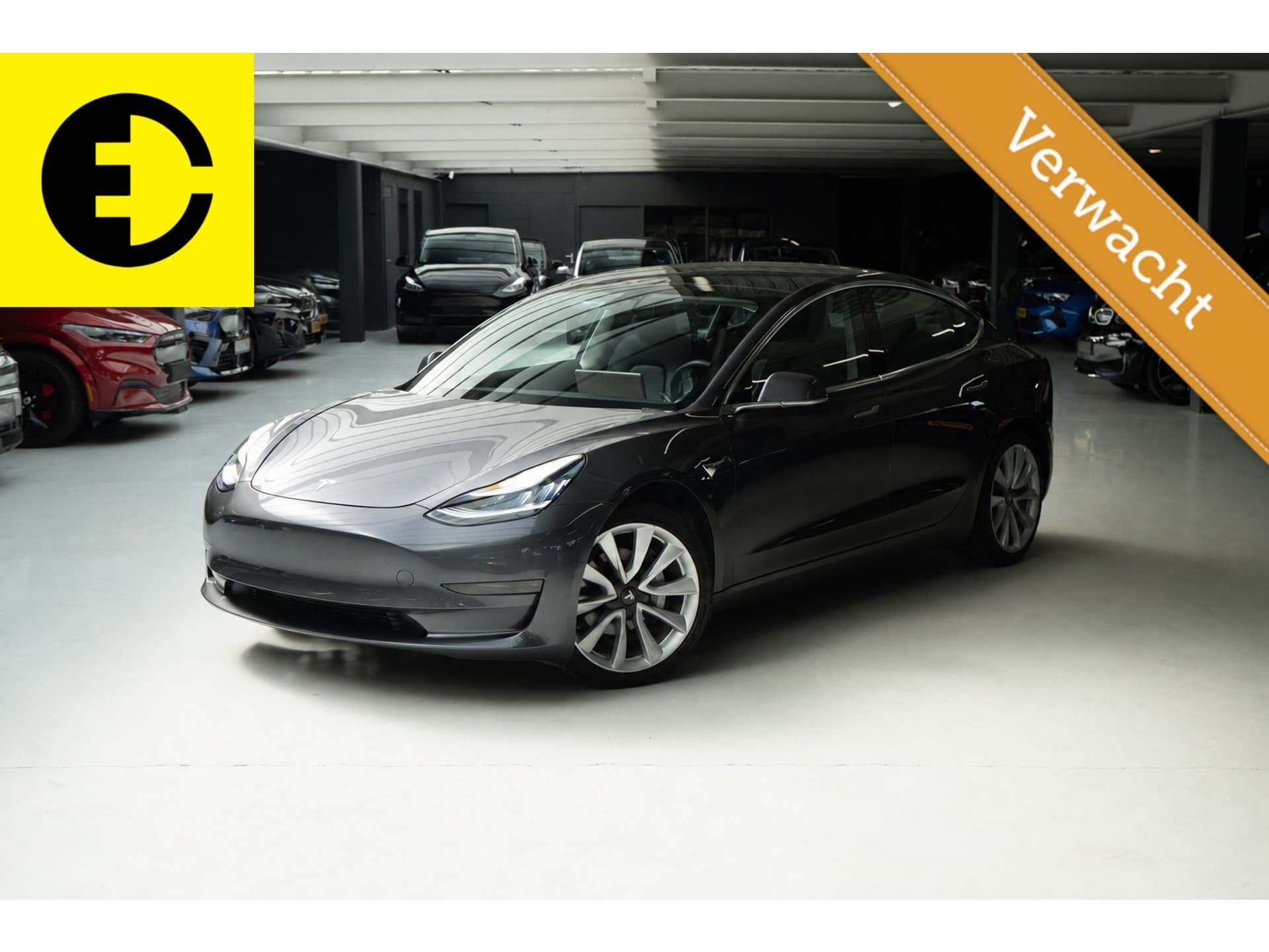 Tesla Model 3 2019-12