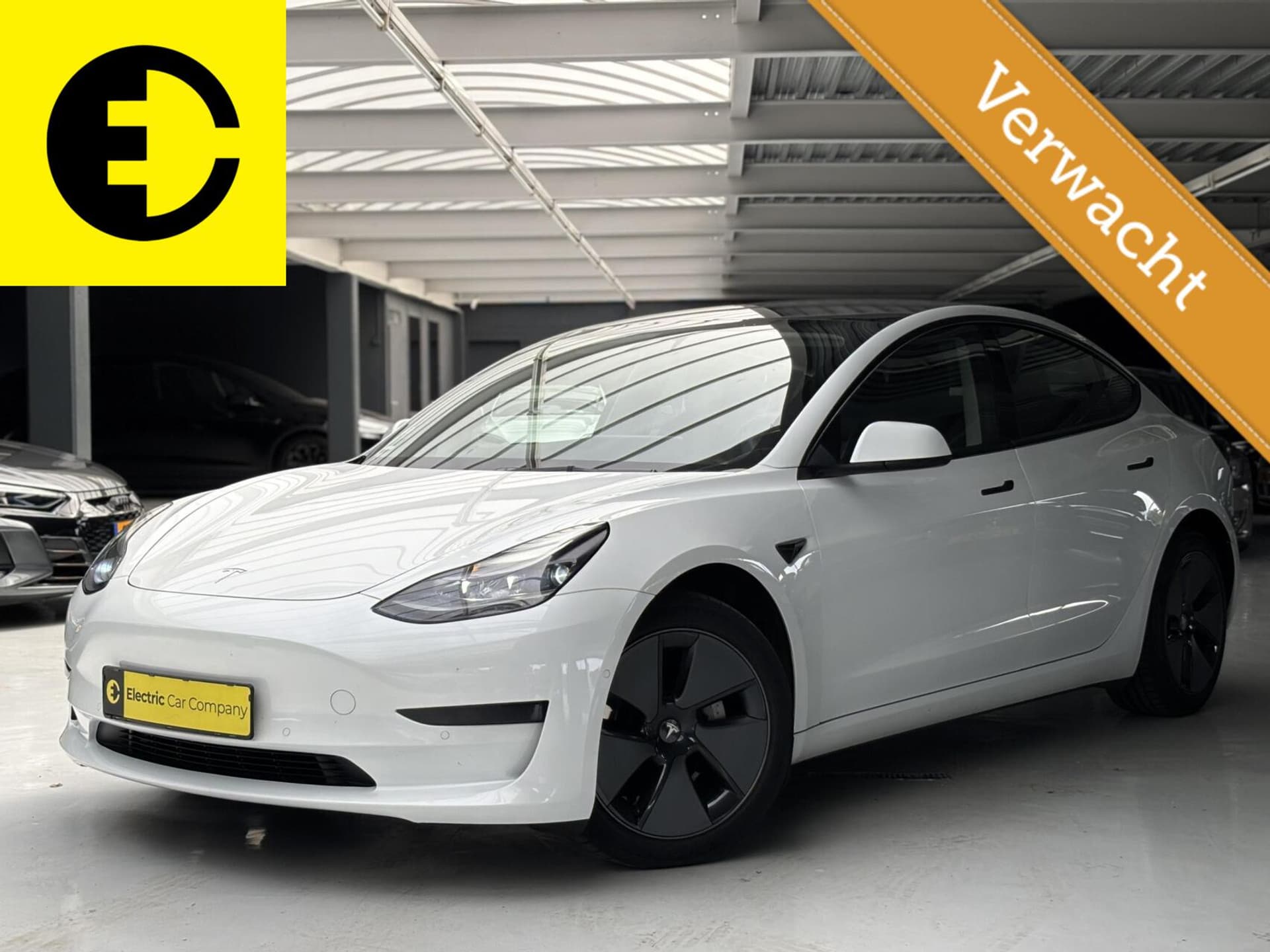 Tesla Model 3 Standard RWD Plus 60 kWh | Warmte pomp | LFP batterij | Stoelverwarming