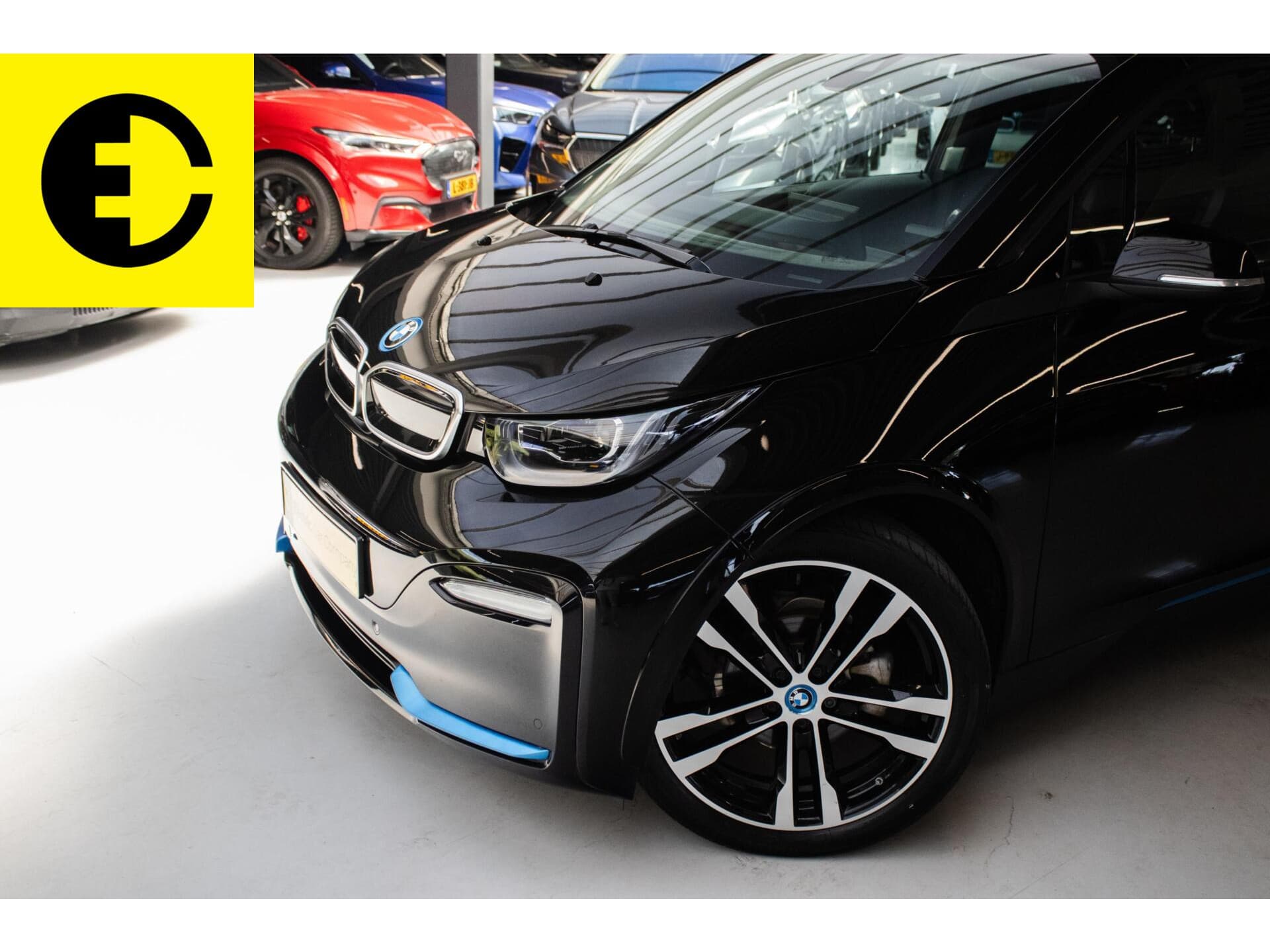 BMW i3 S 120Ah 42 kWh |SOH 90,8% | Stoelverwarming | Achteruitrijcamera | Cruise – foto 2