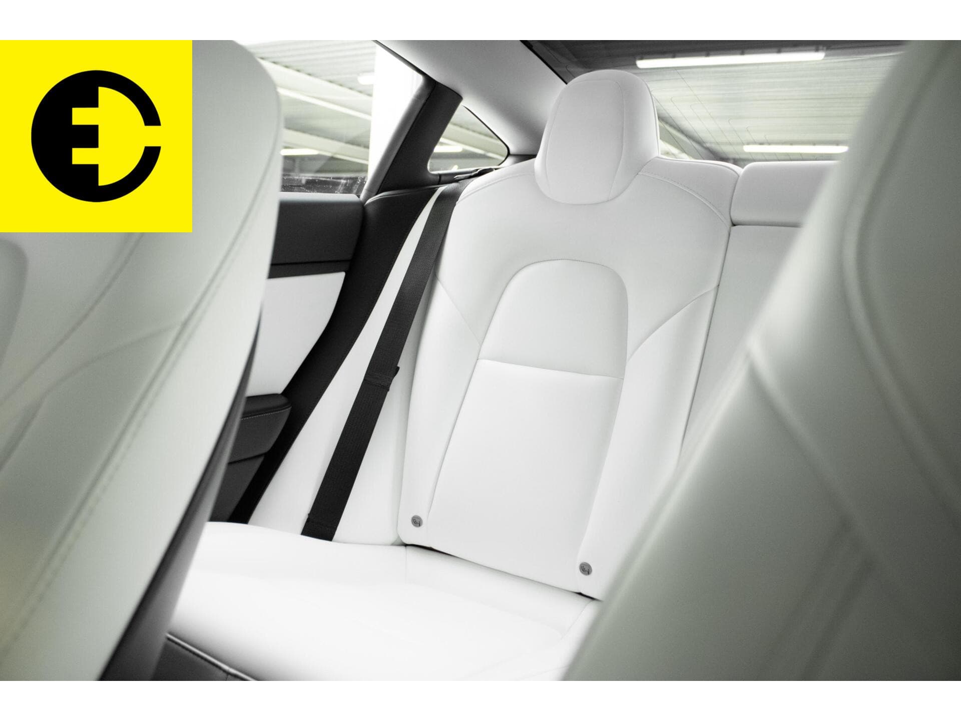 Tesla Model 3 Long Range AWD 75 kWh | SOH 86,2% | Wit leder | Stoelverwarming – foto 8