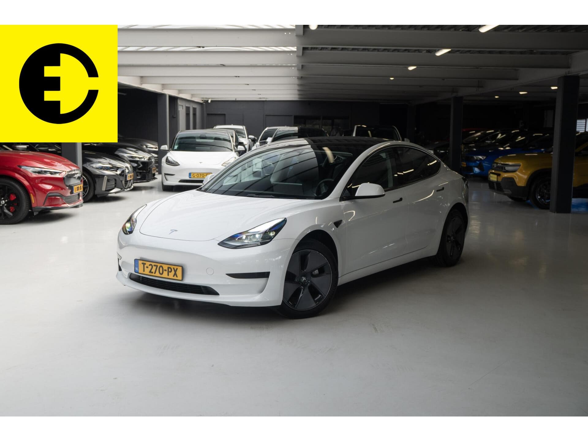 Tesla Model 3 Standard RWD Plus 60 kWh | Warmte pomp | LFP batterij | Stoelverwarming