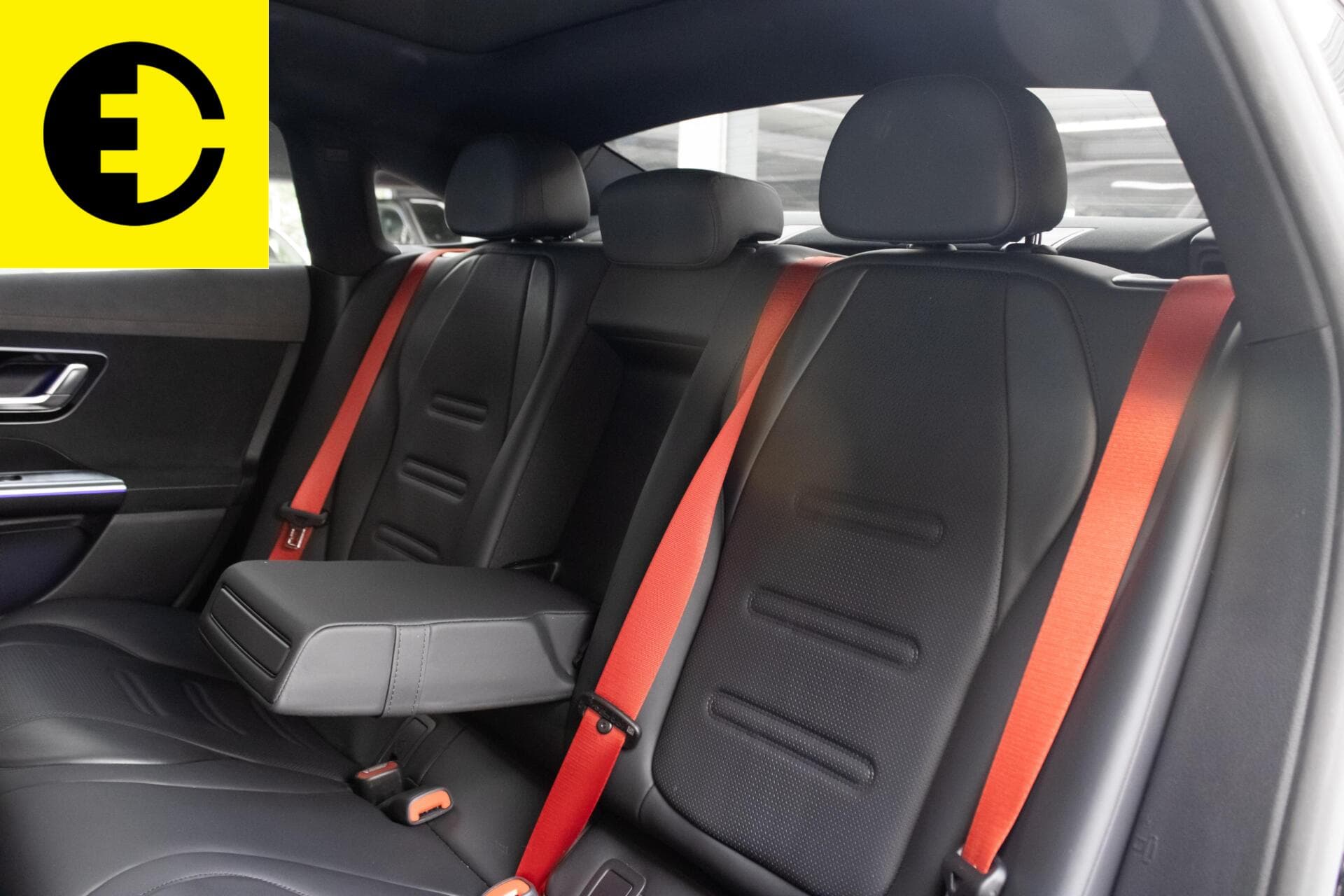 Mercedes-Benz EQE AMG 53 4MATIC+ 90 kWh | SOH 97.9% | Stoelverkoeling | 360 garden camera | Incl.BTW – foto 6